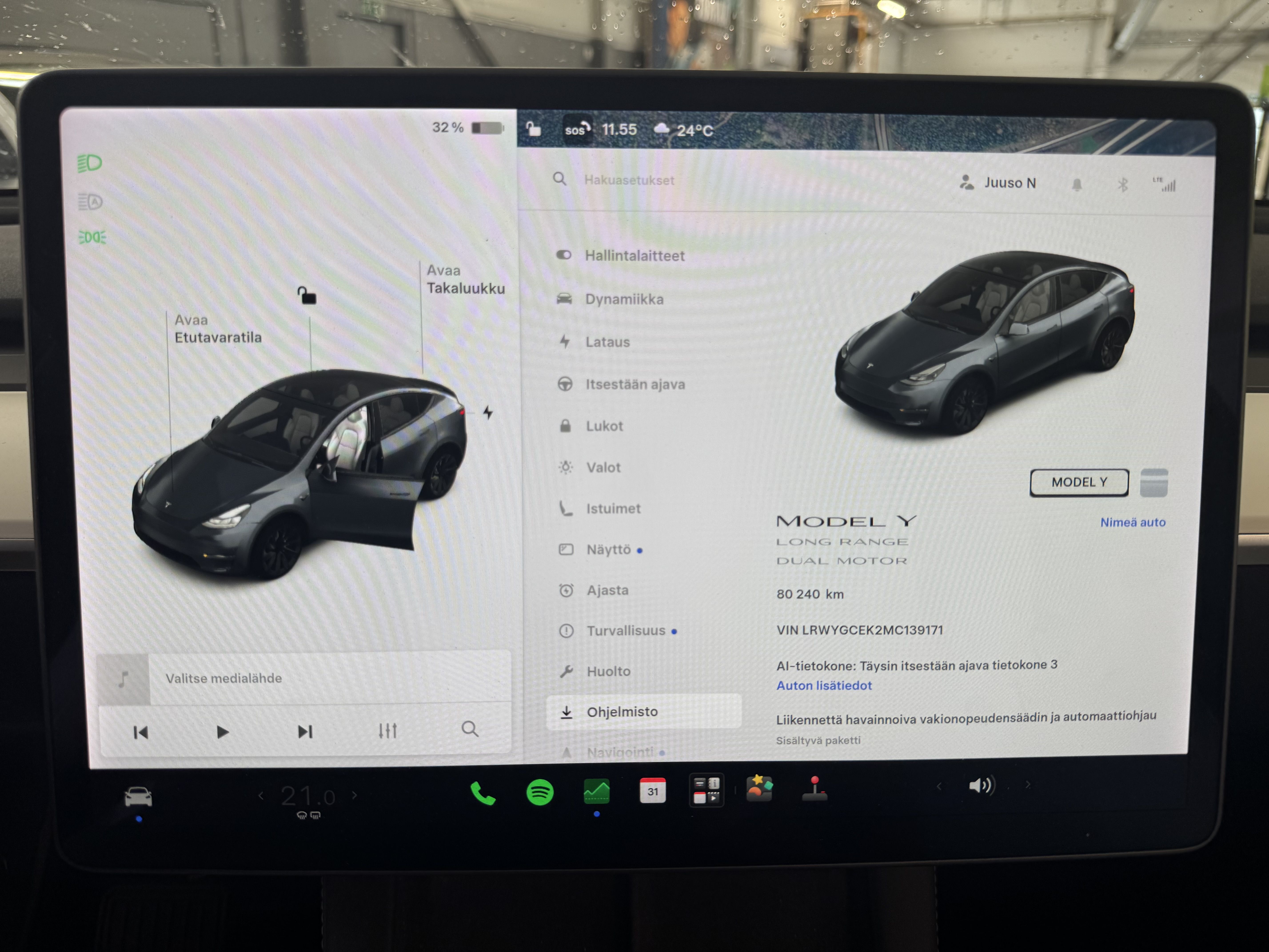 Tesla Model Y 2021