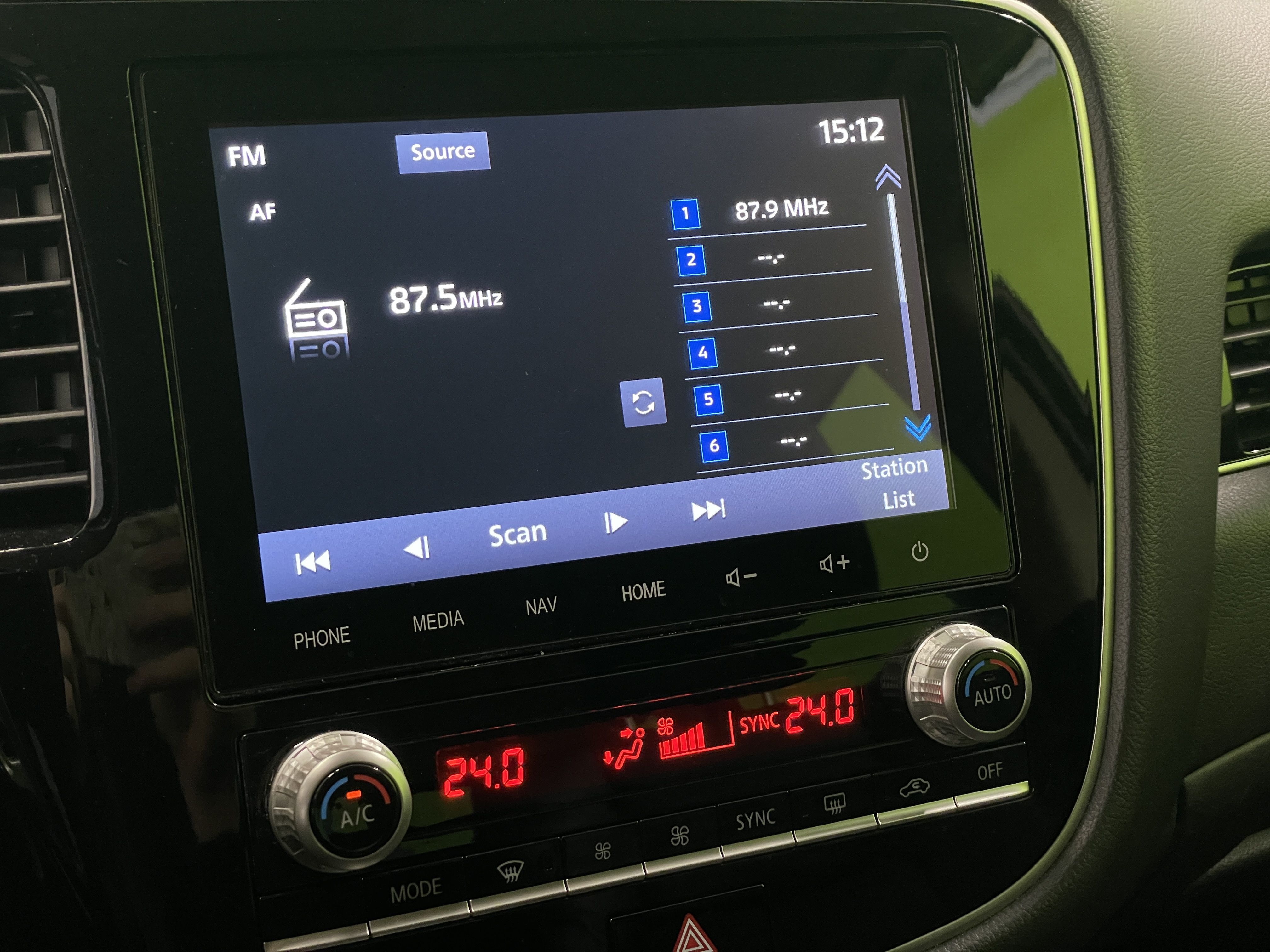 Mitsubishi Outlander PHEV 2020
