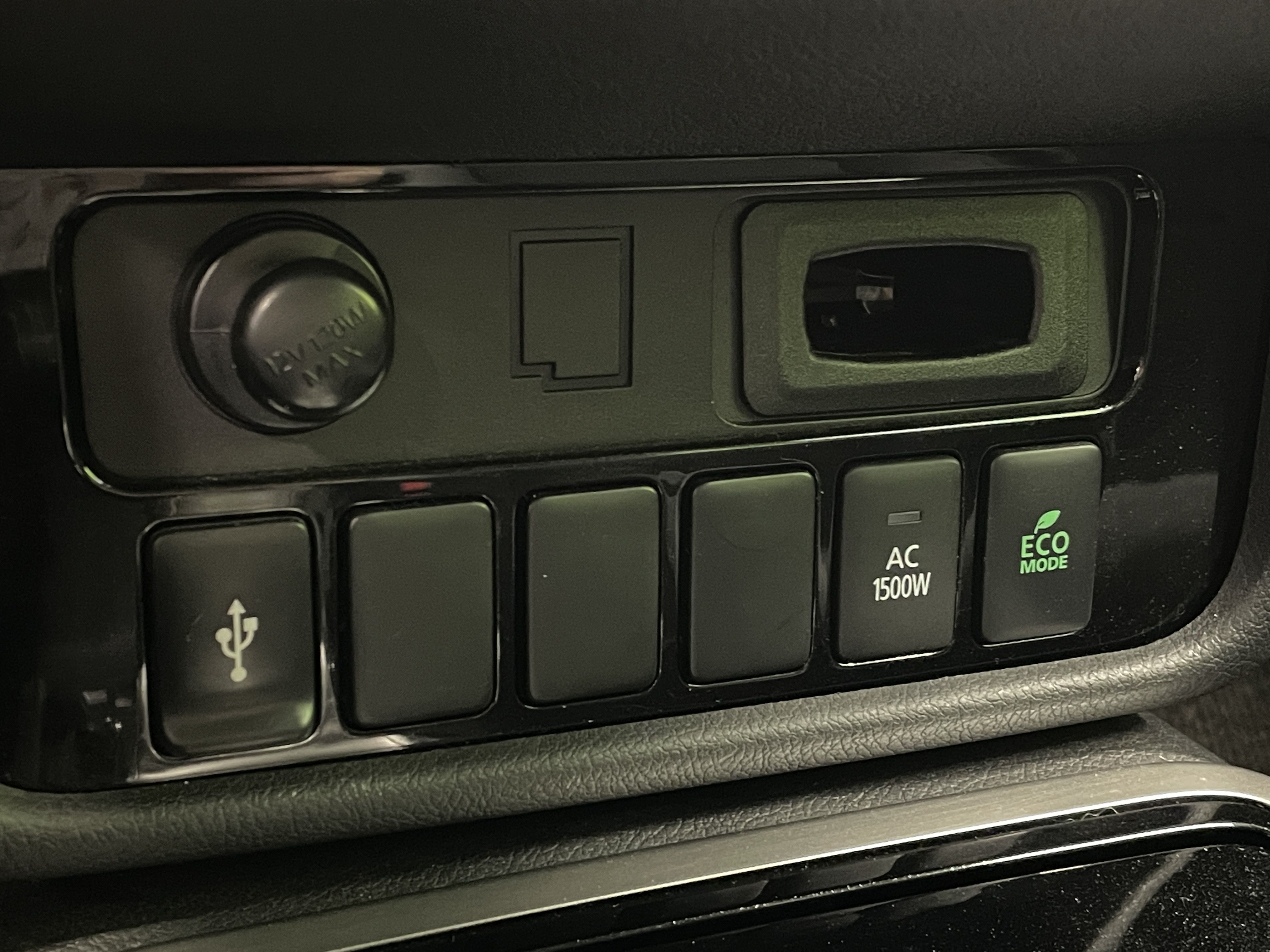Mitsubishi Outlander PHEV 2020