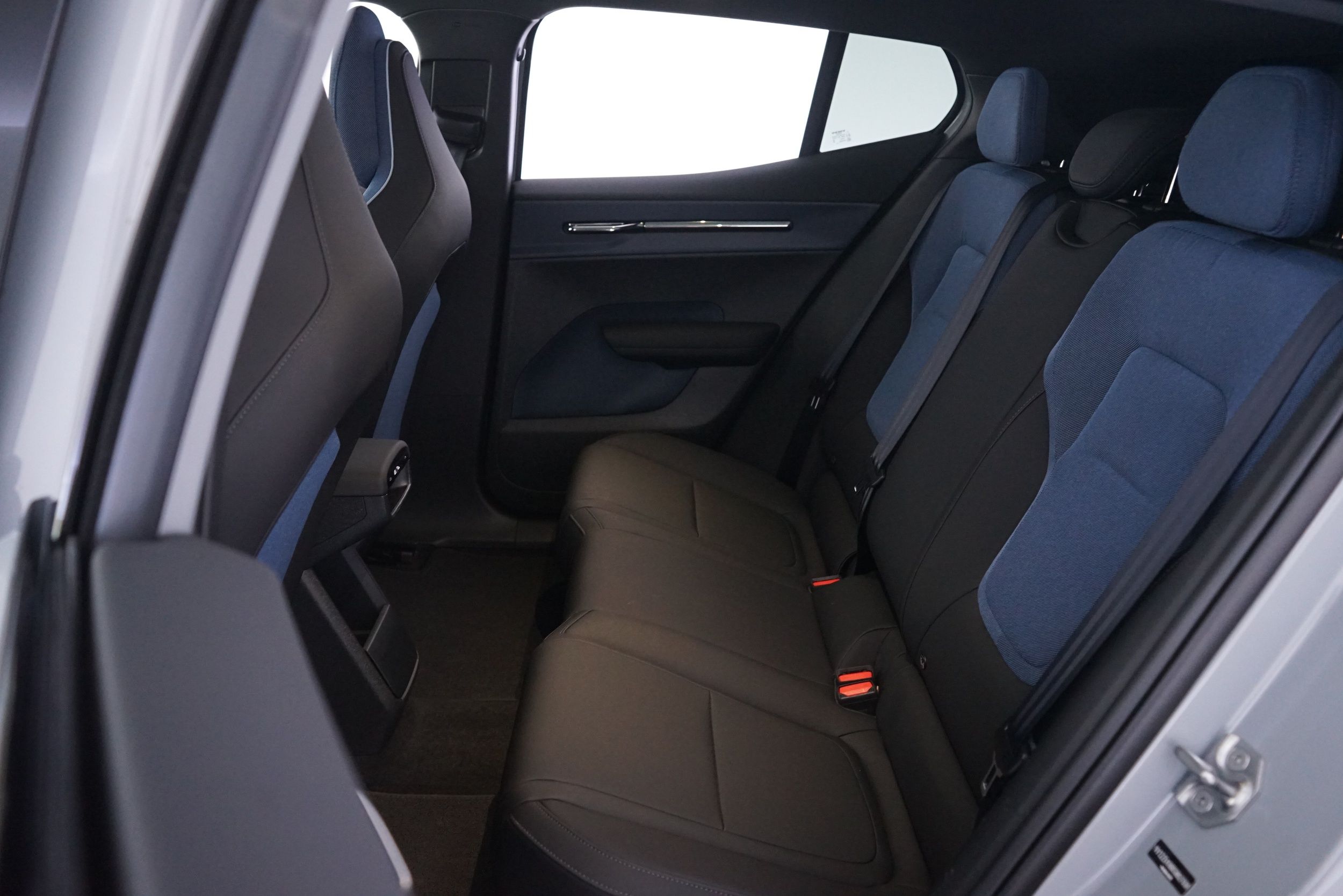Volvo EX30 2024
