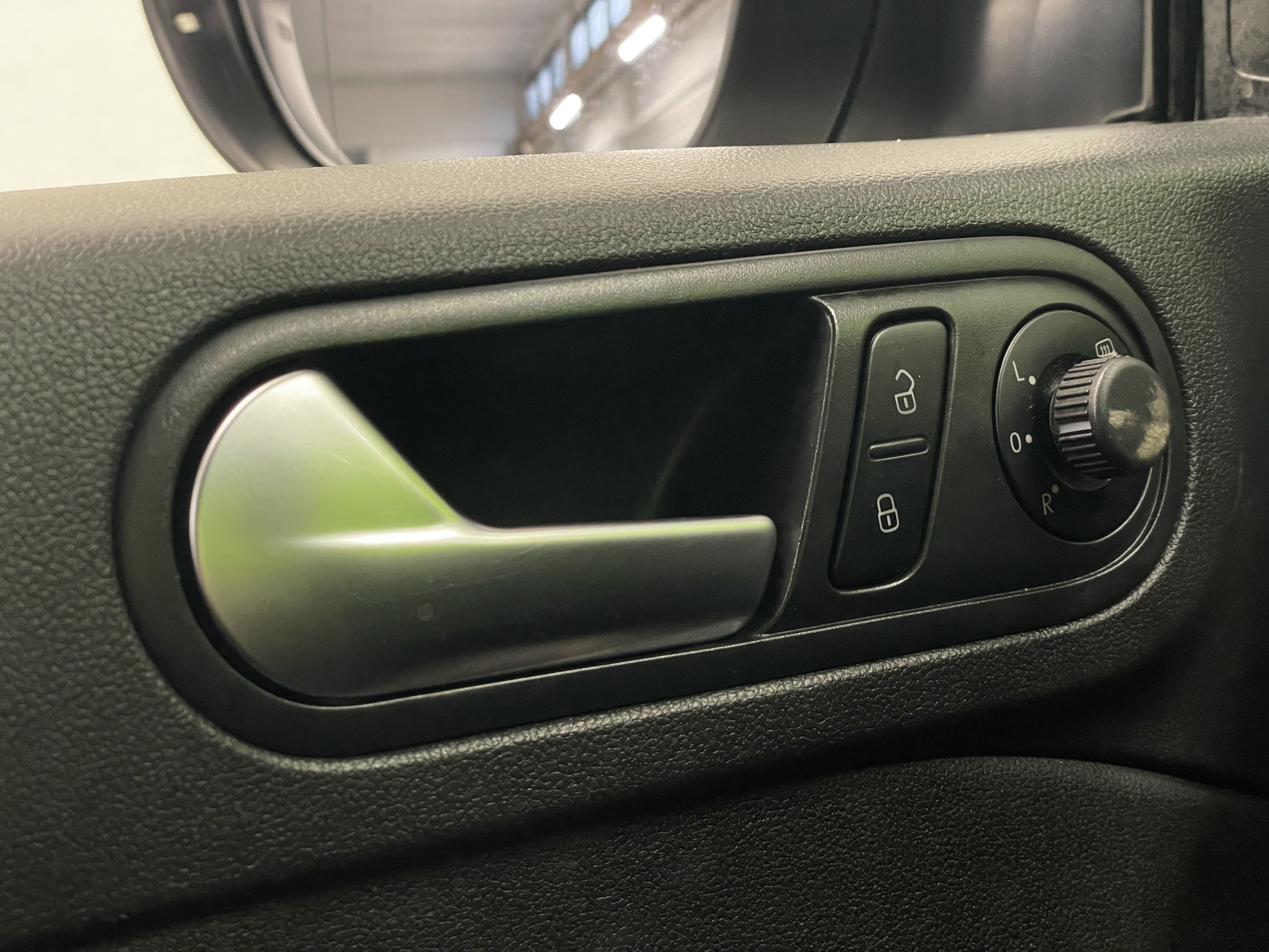 Volkswagen Beetle 2012