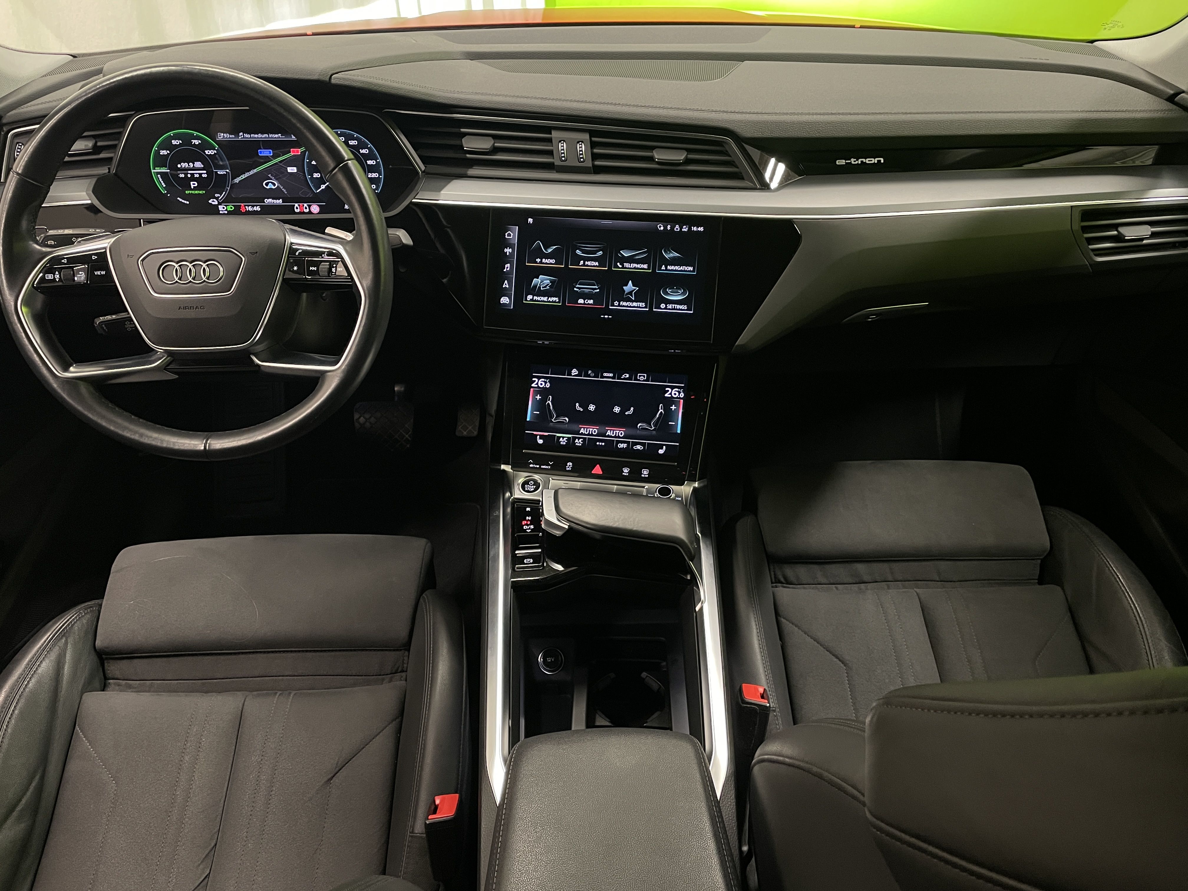 Audi e-tron 2022