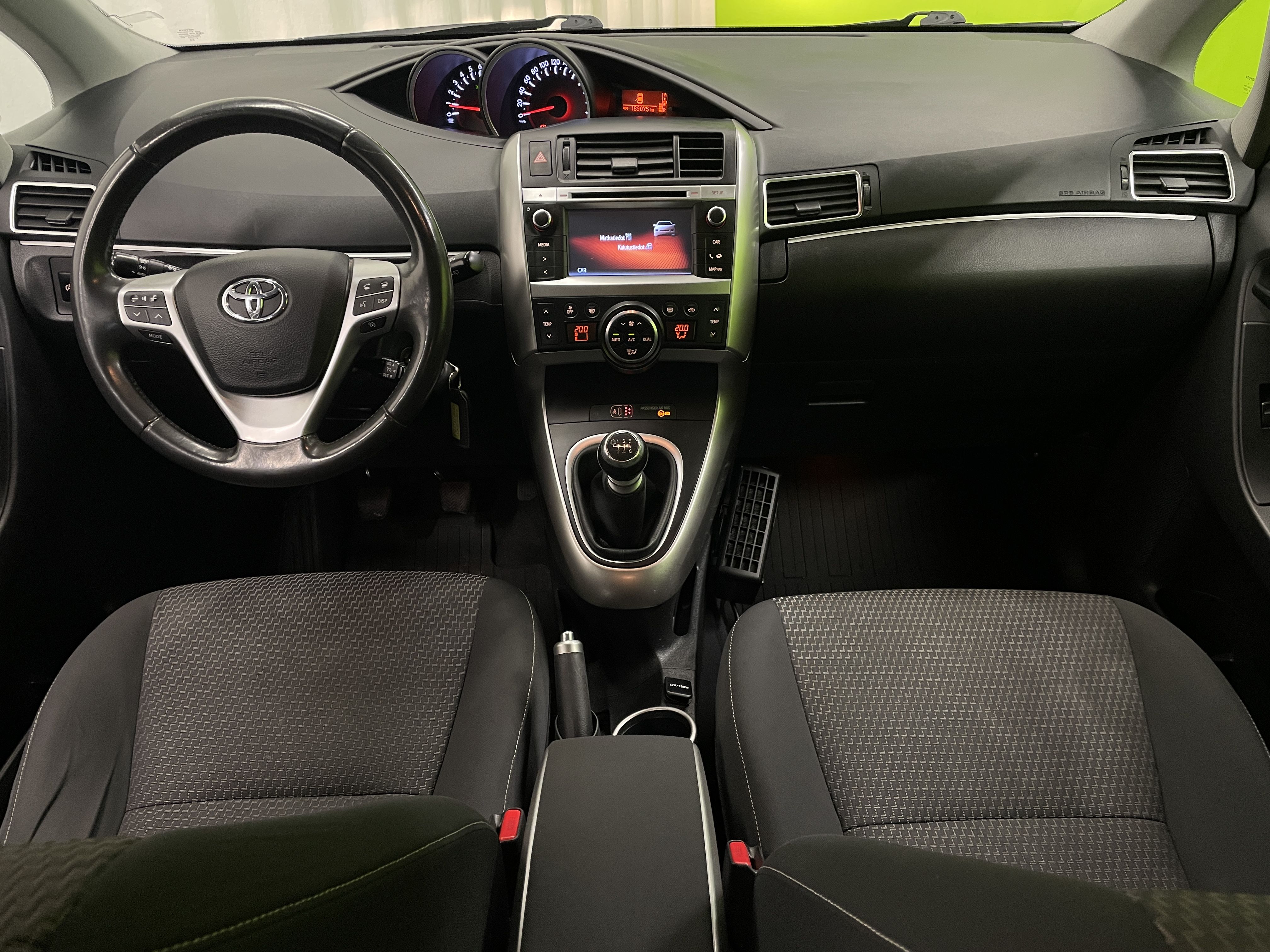 Toyota Verso 2015