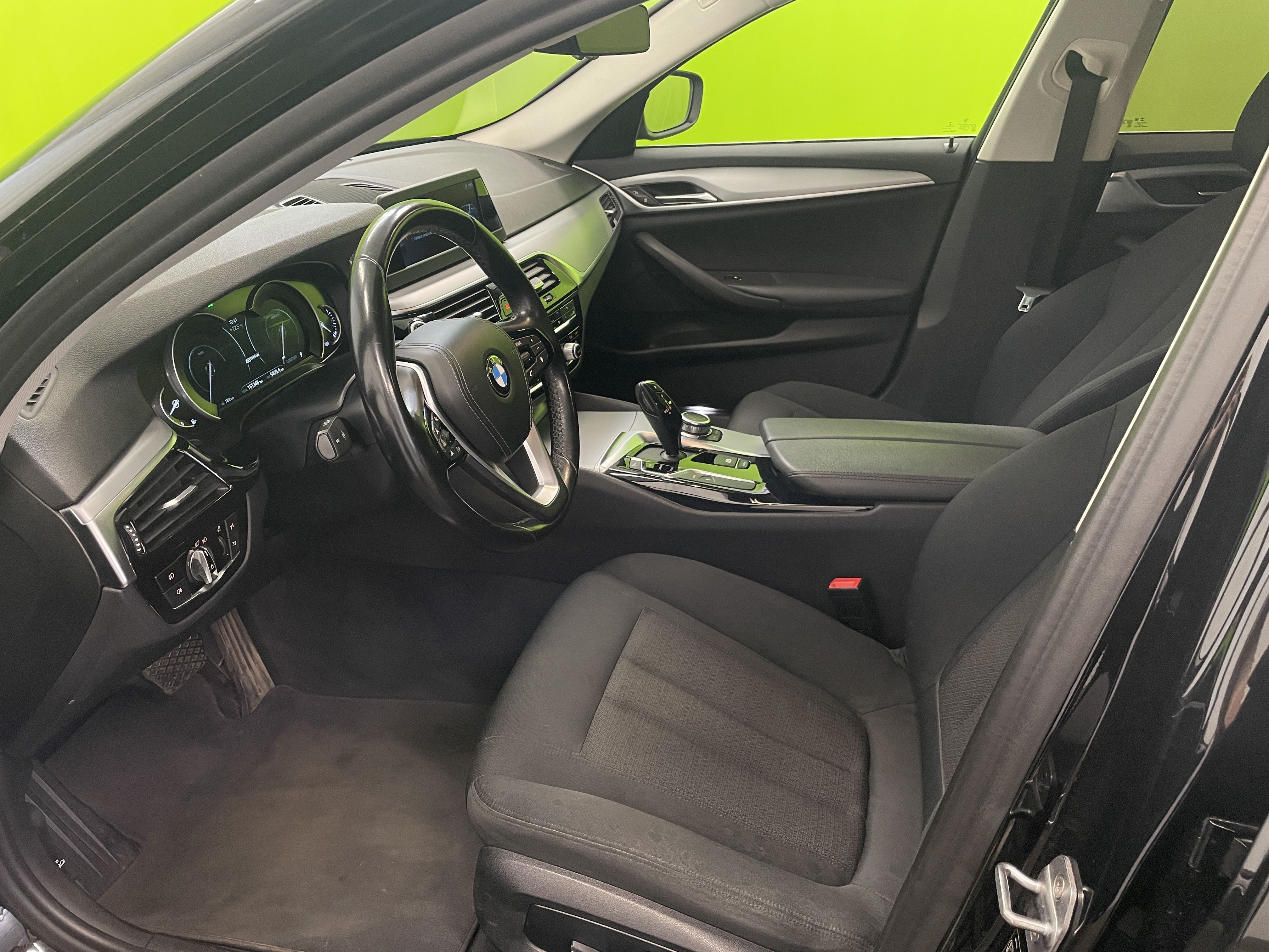 BMW 530 2018