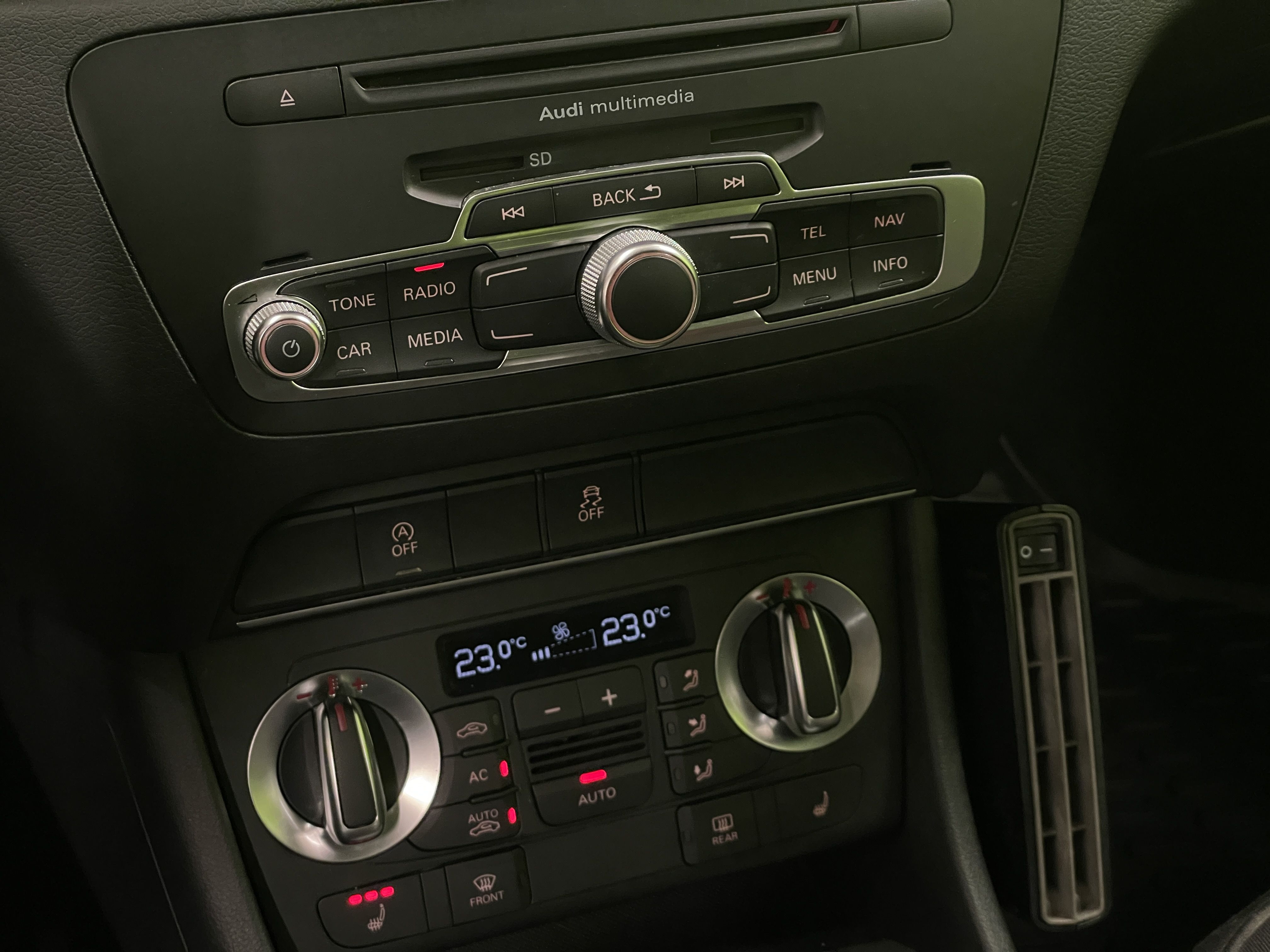 Audi Q3 2012