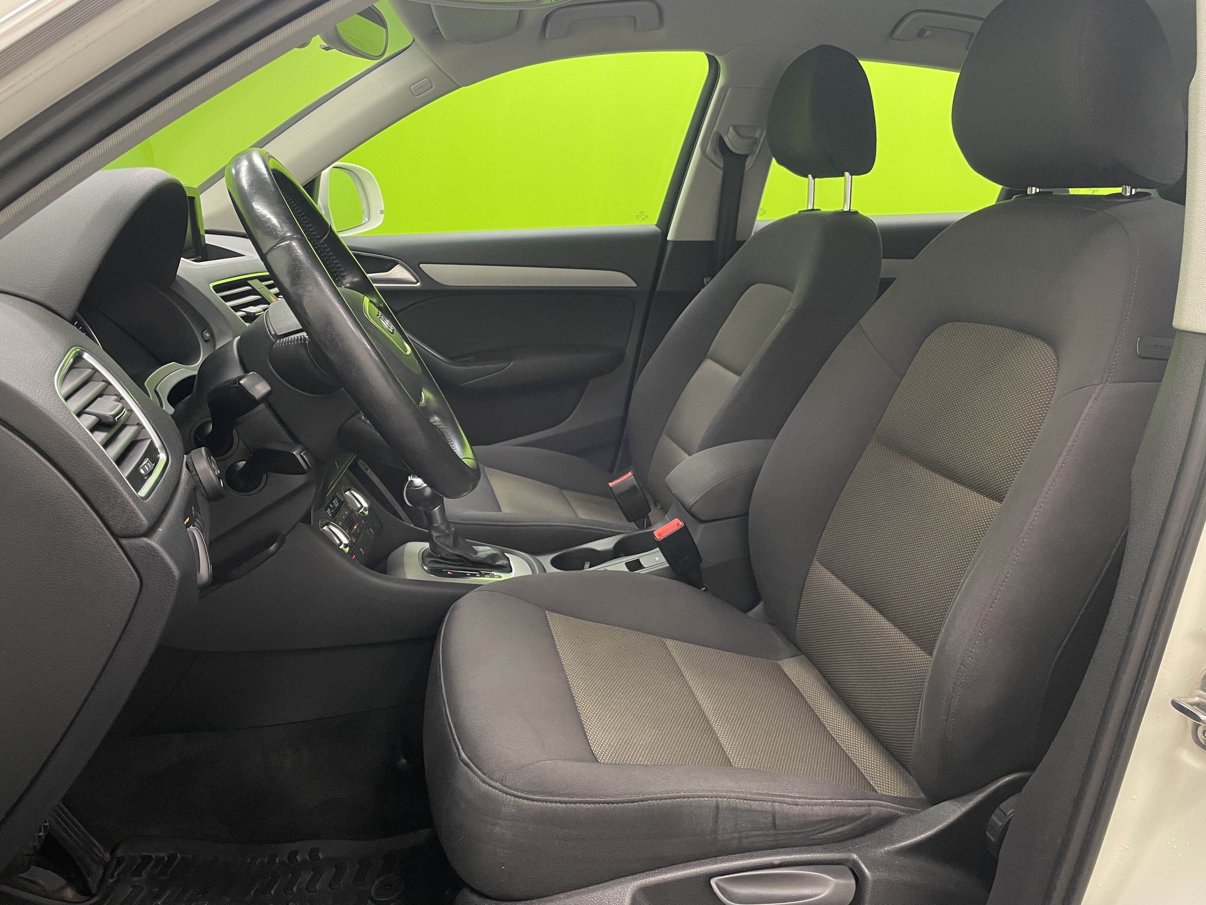 Audi Q3 2012