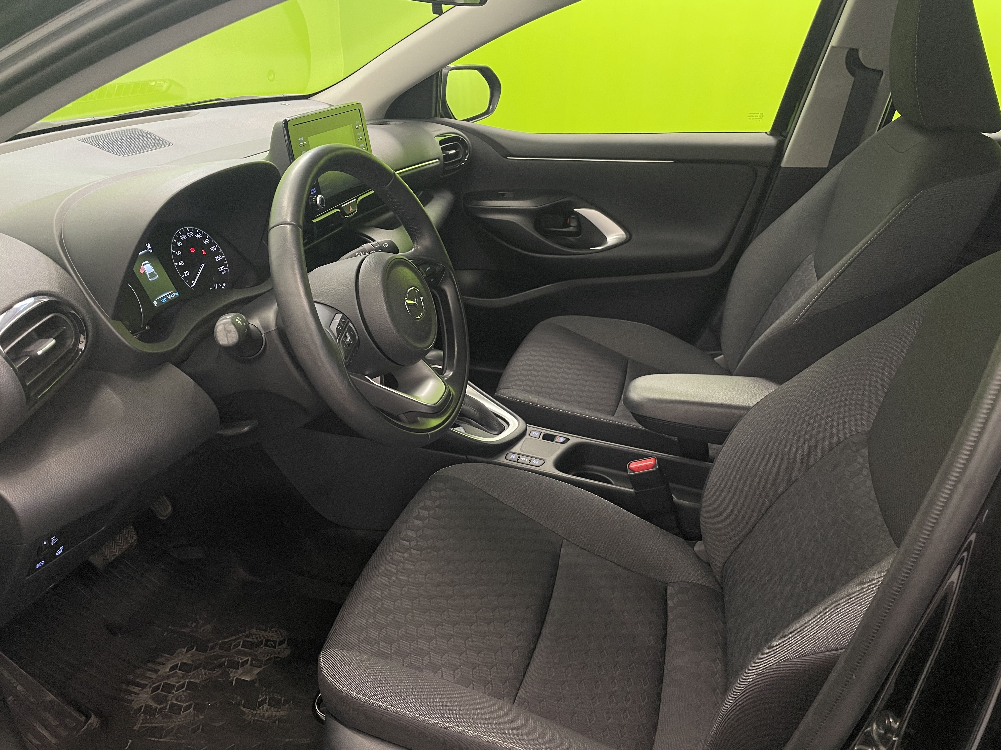 Mazda 2 Hybrid 2023