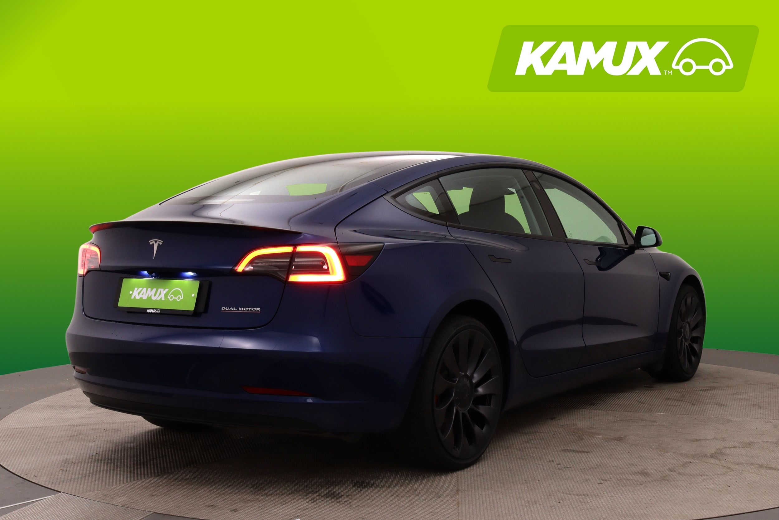 Tesla Model 3 2023