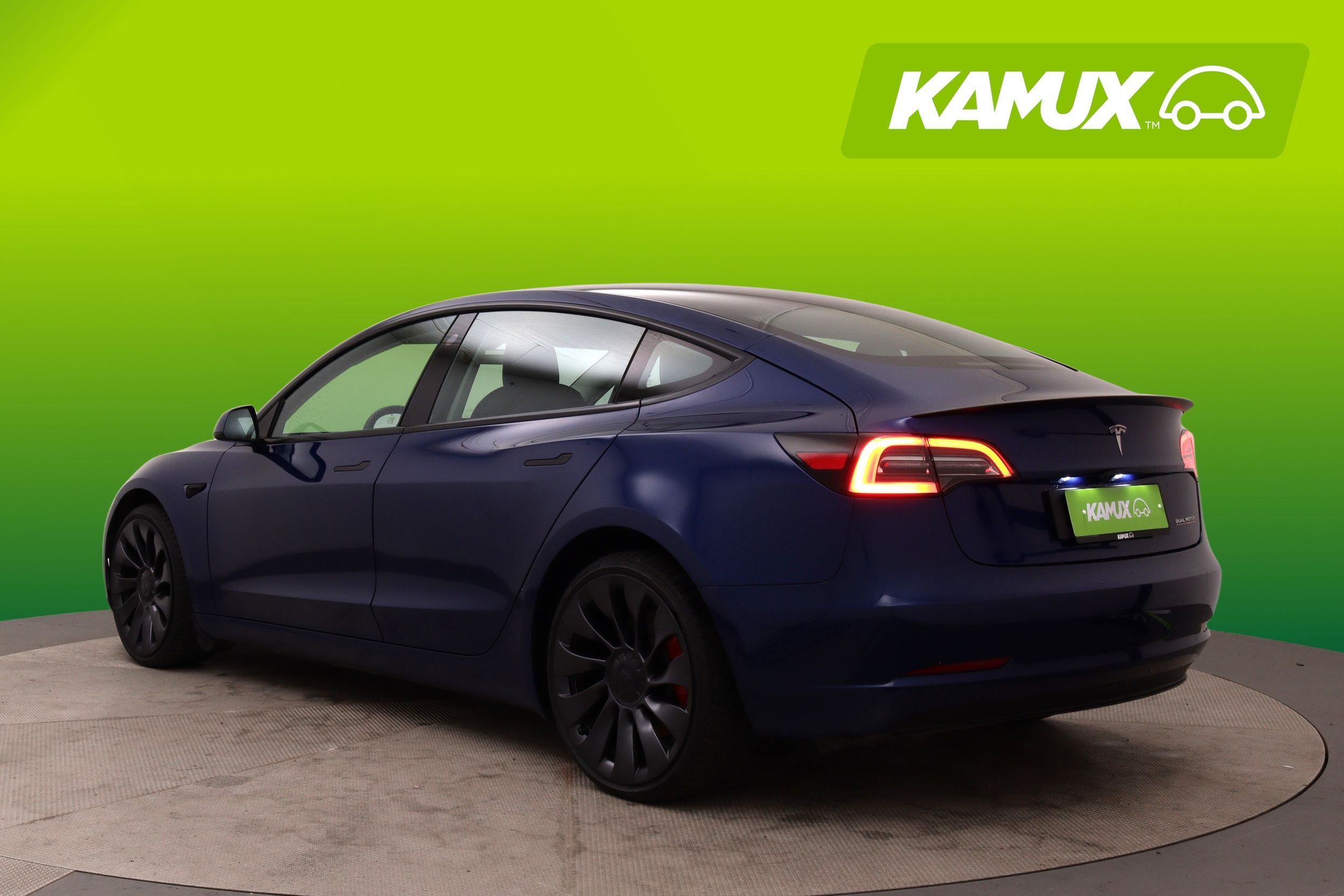 Tesla Model 3 2023