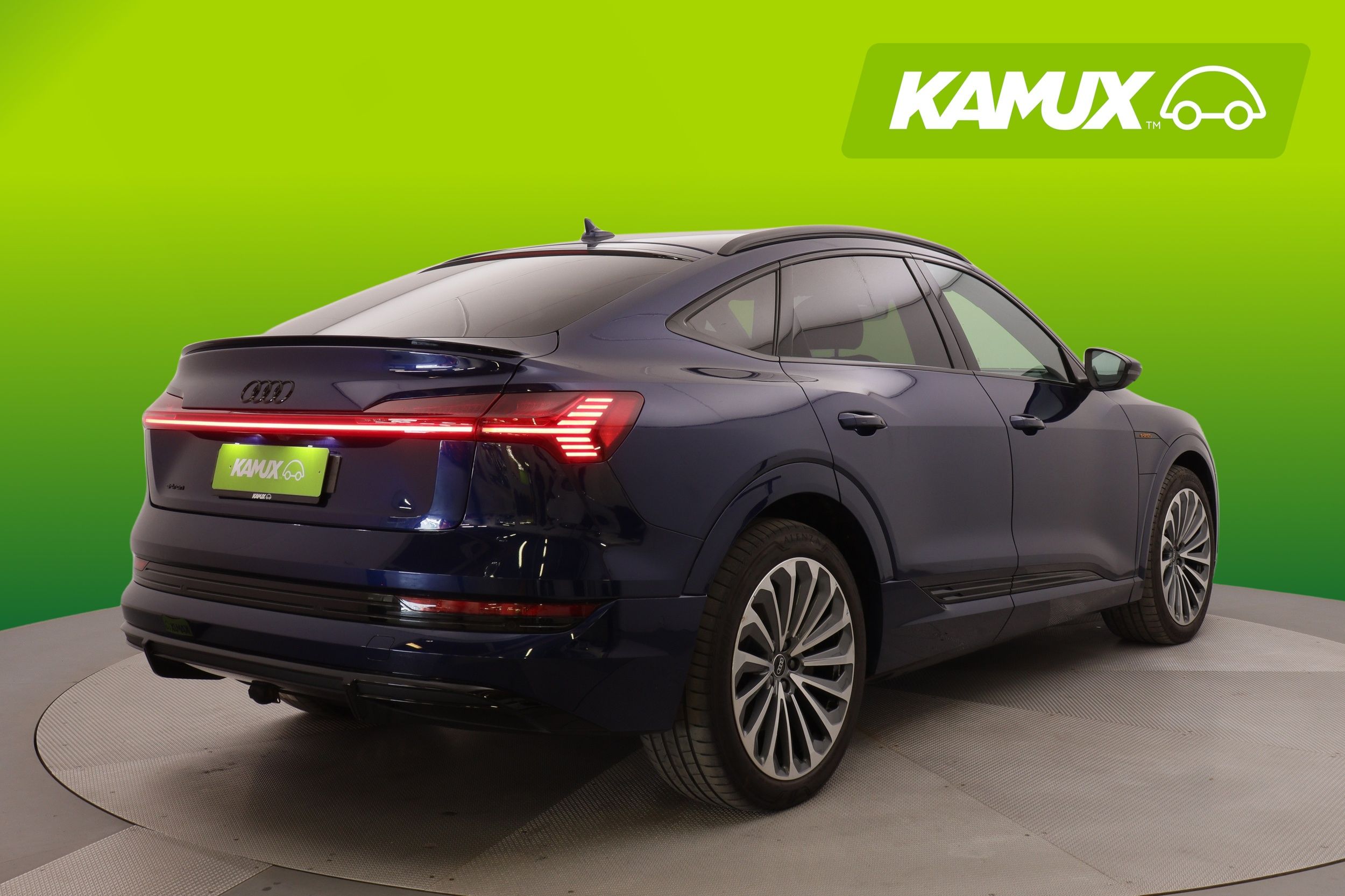 Audi e-tron 2023