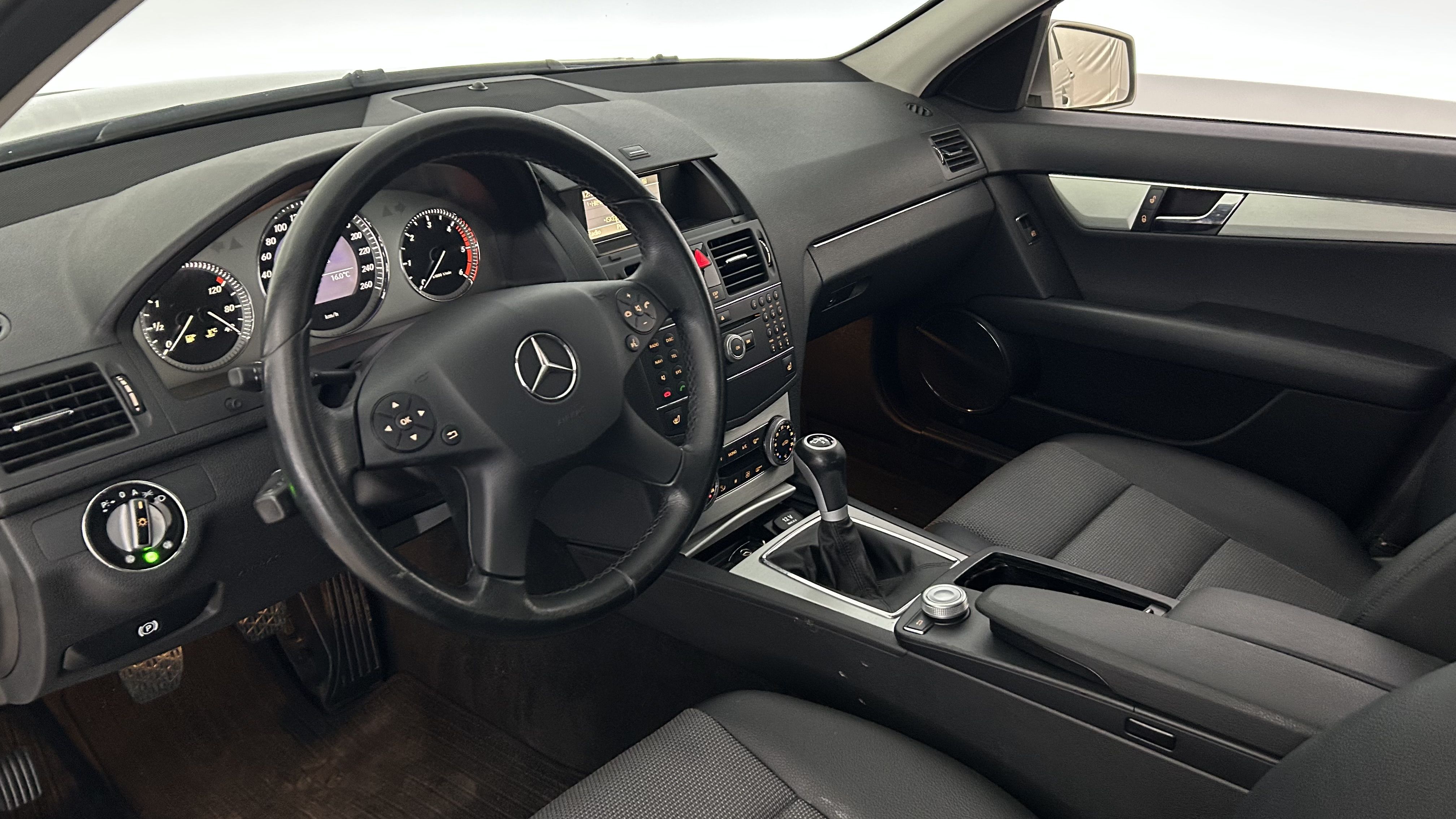 Mercedes-Benz C 2009