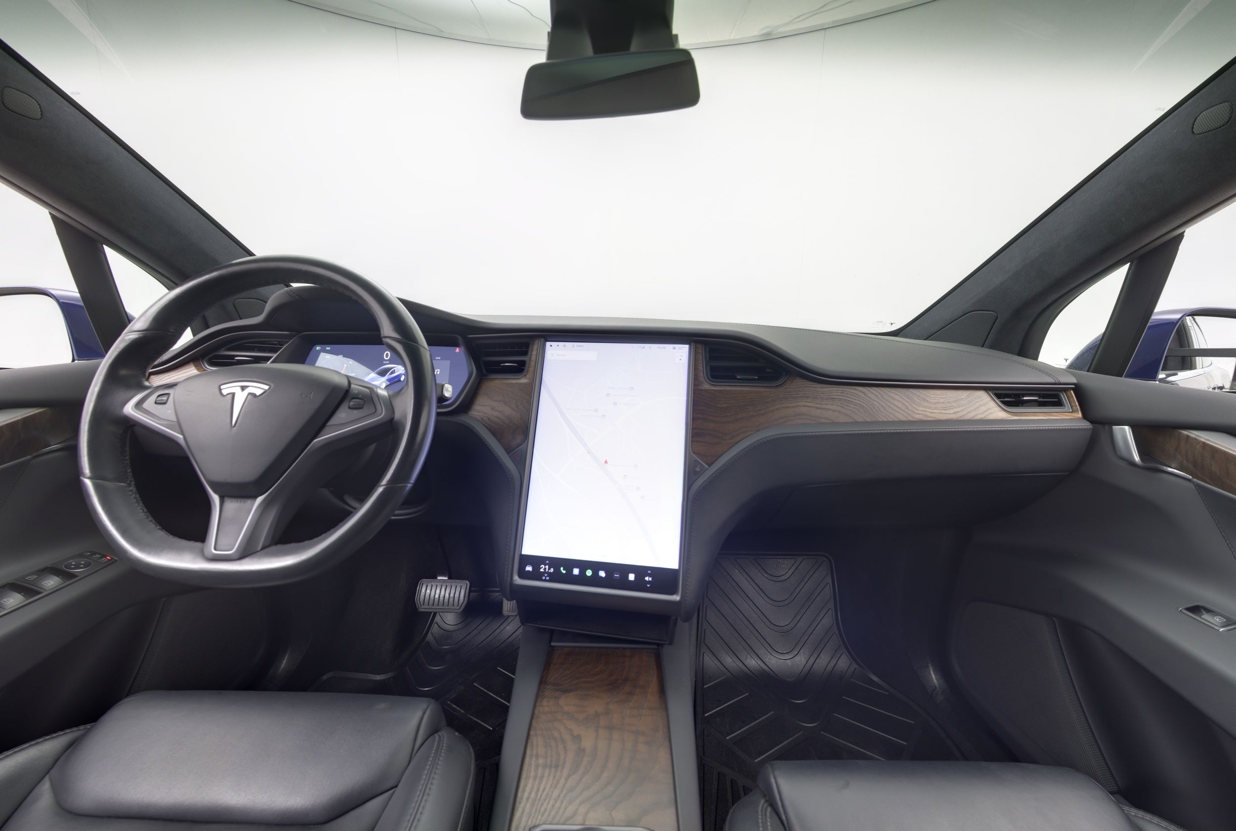 Tesla Model X 2020