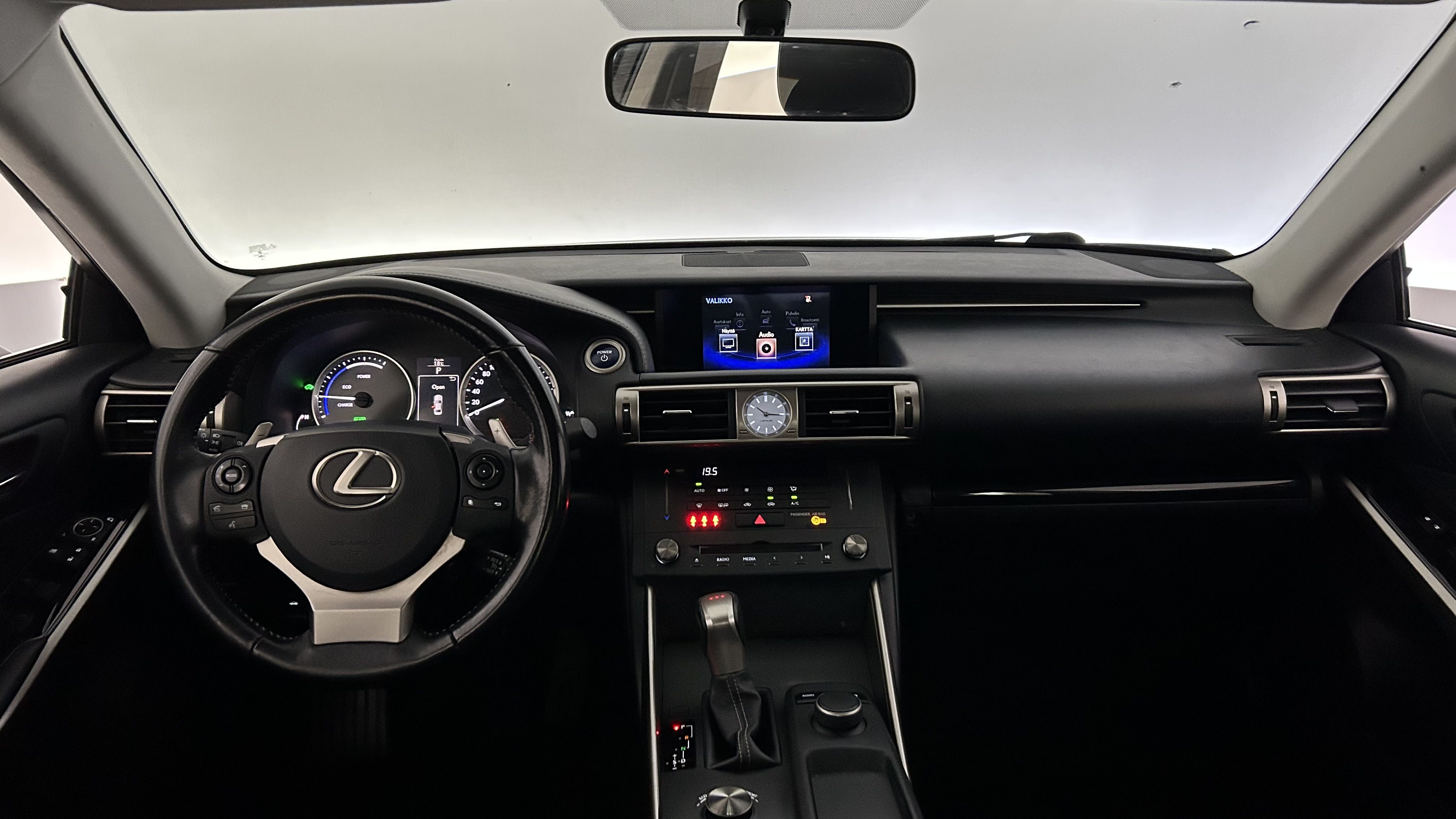 Lexus IS 2016