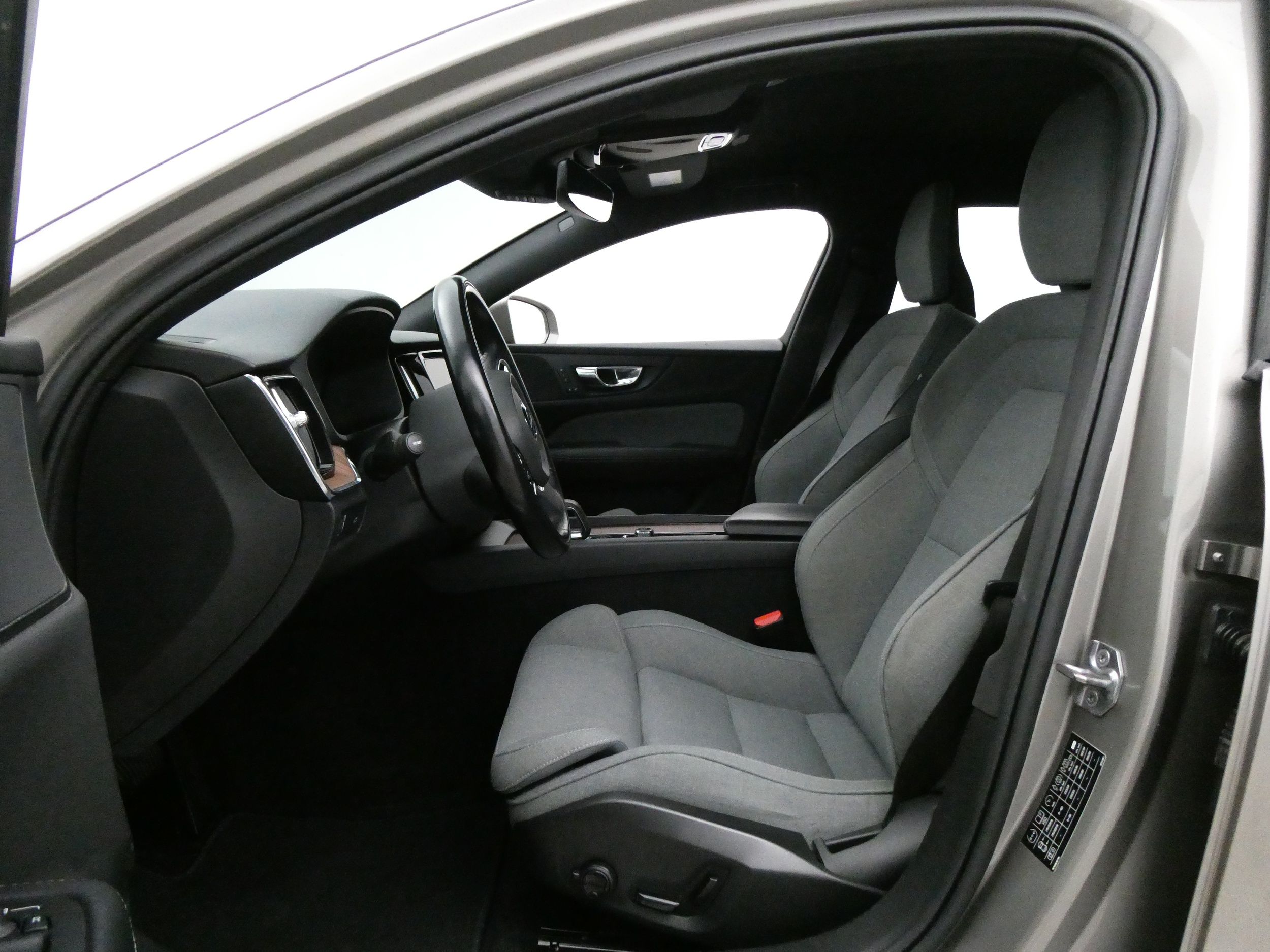 Volvo V60 Cross Country 2022