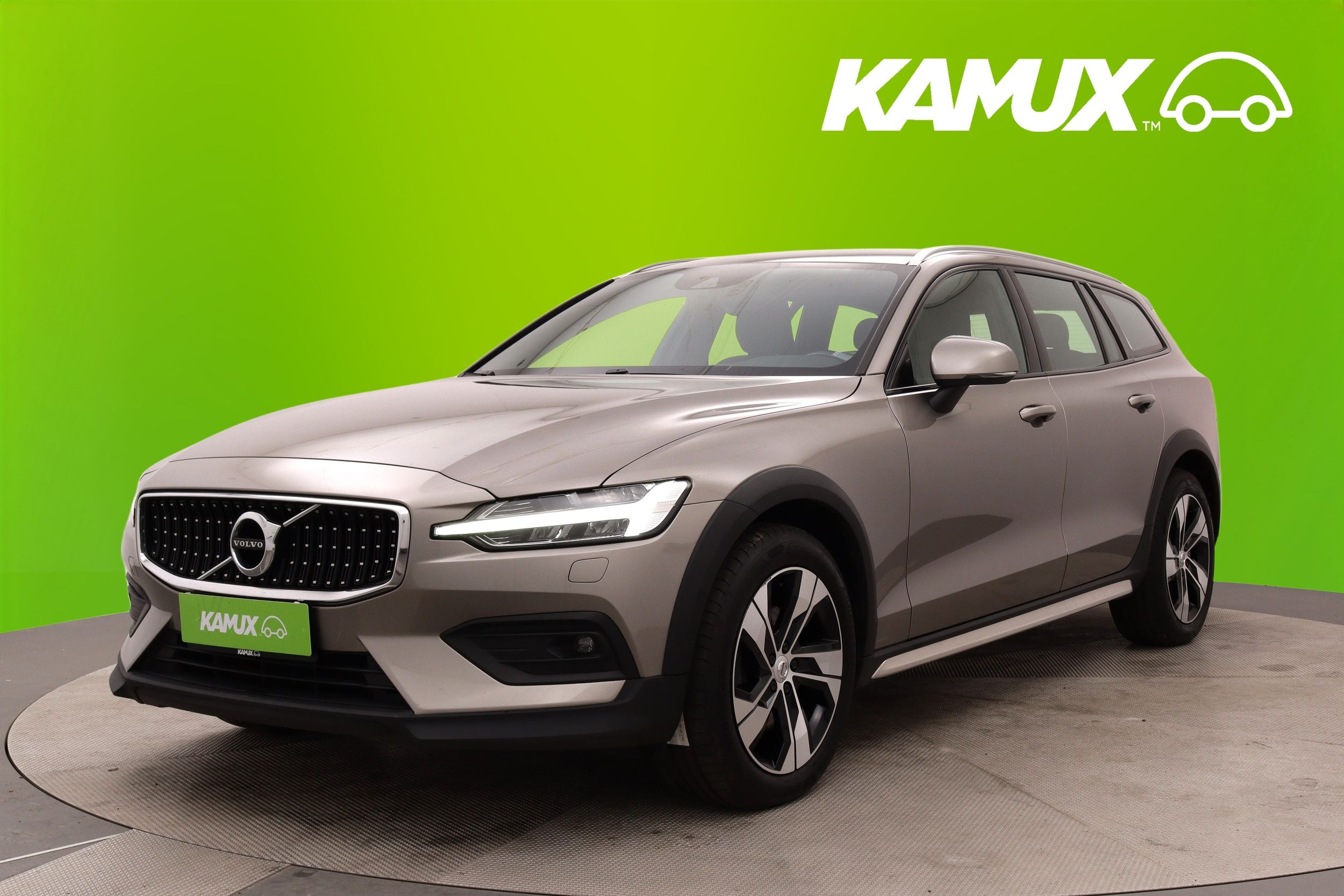 Volvo V60 Cross Country 2022