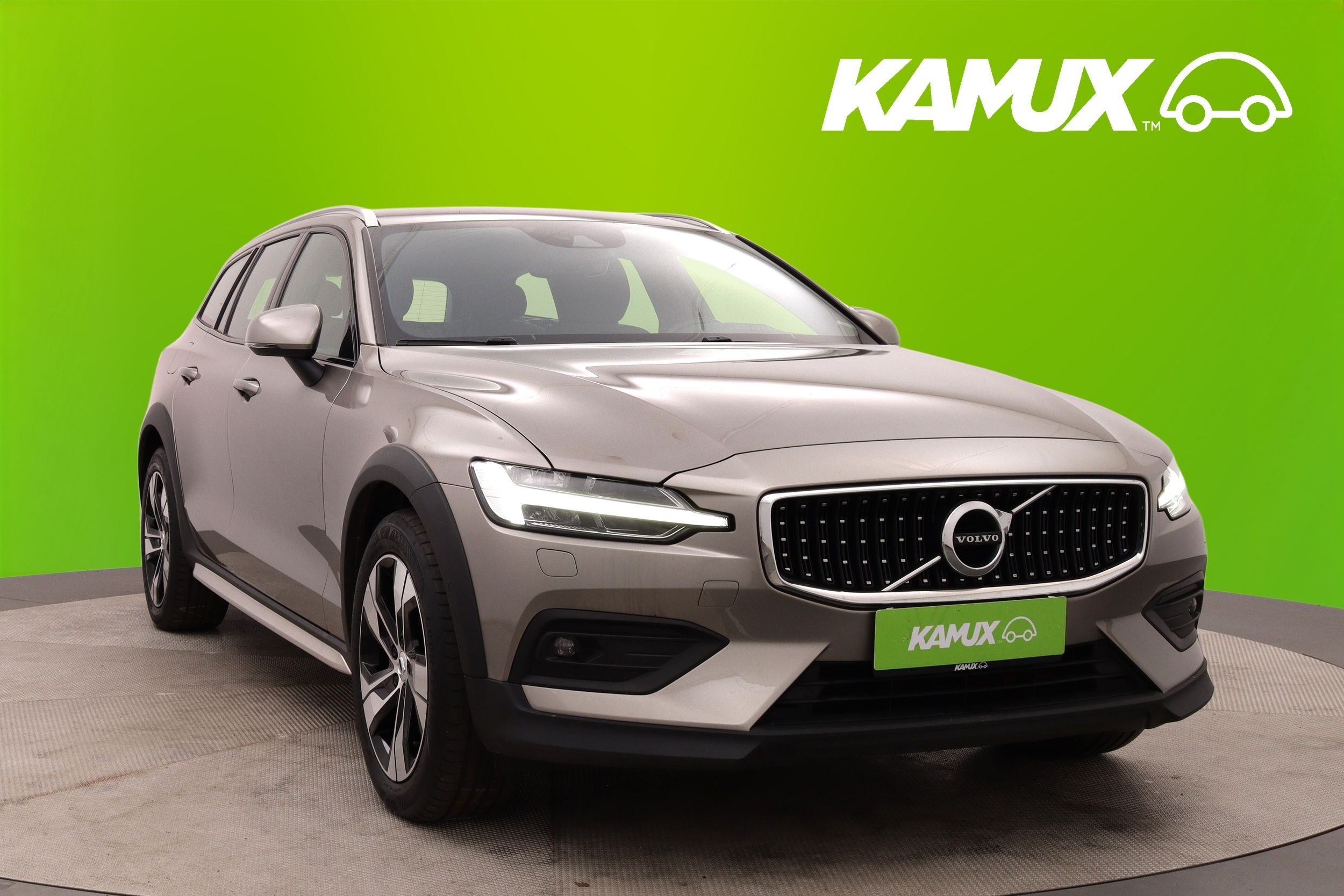 Volvo V60 Cross Country 2022