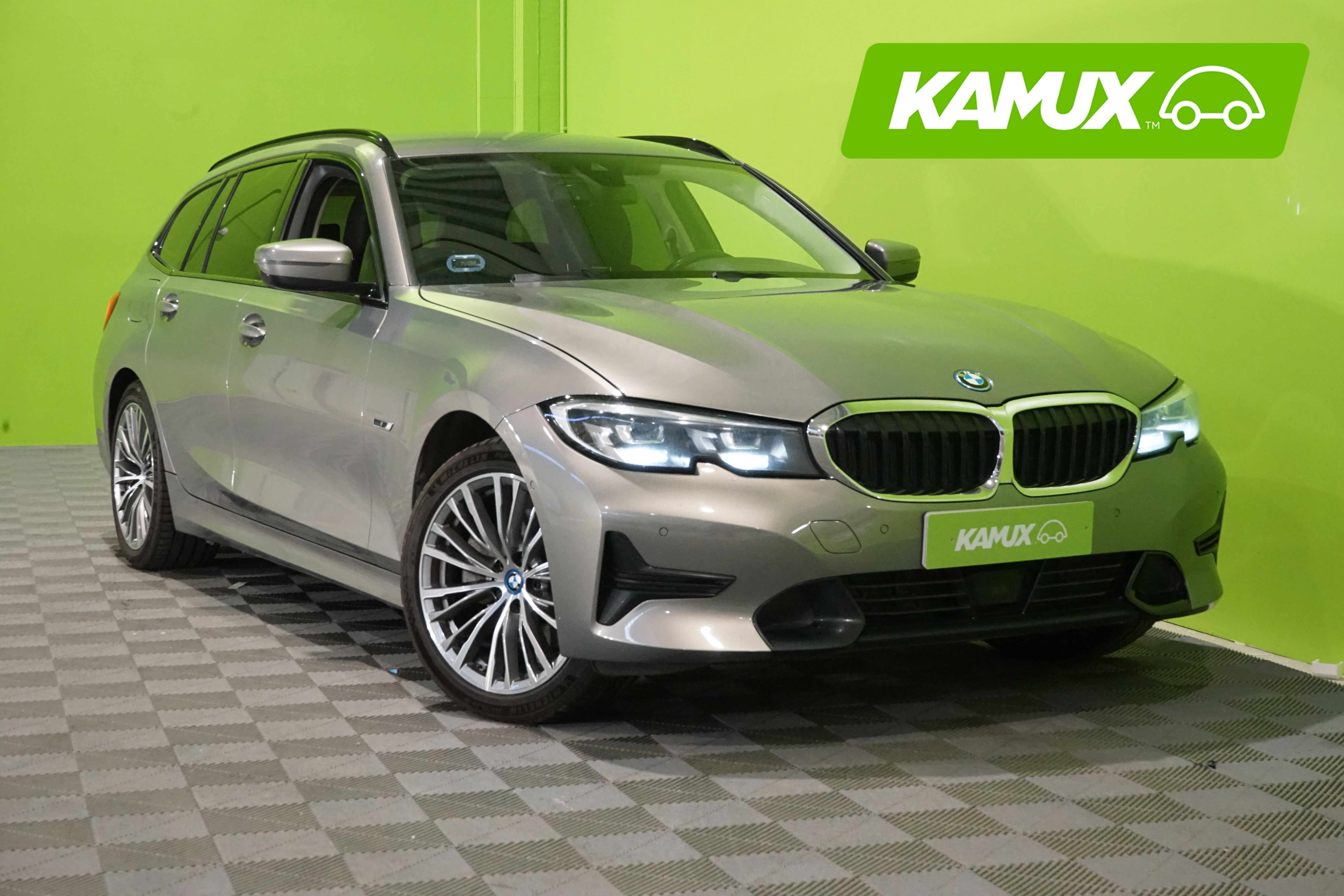 BMW 320 2022