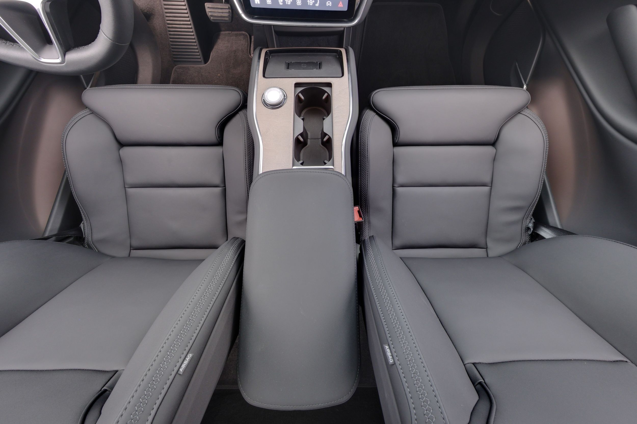 Volvo EX90 2025