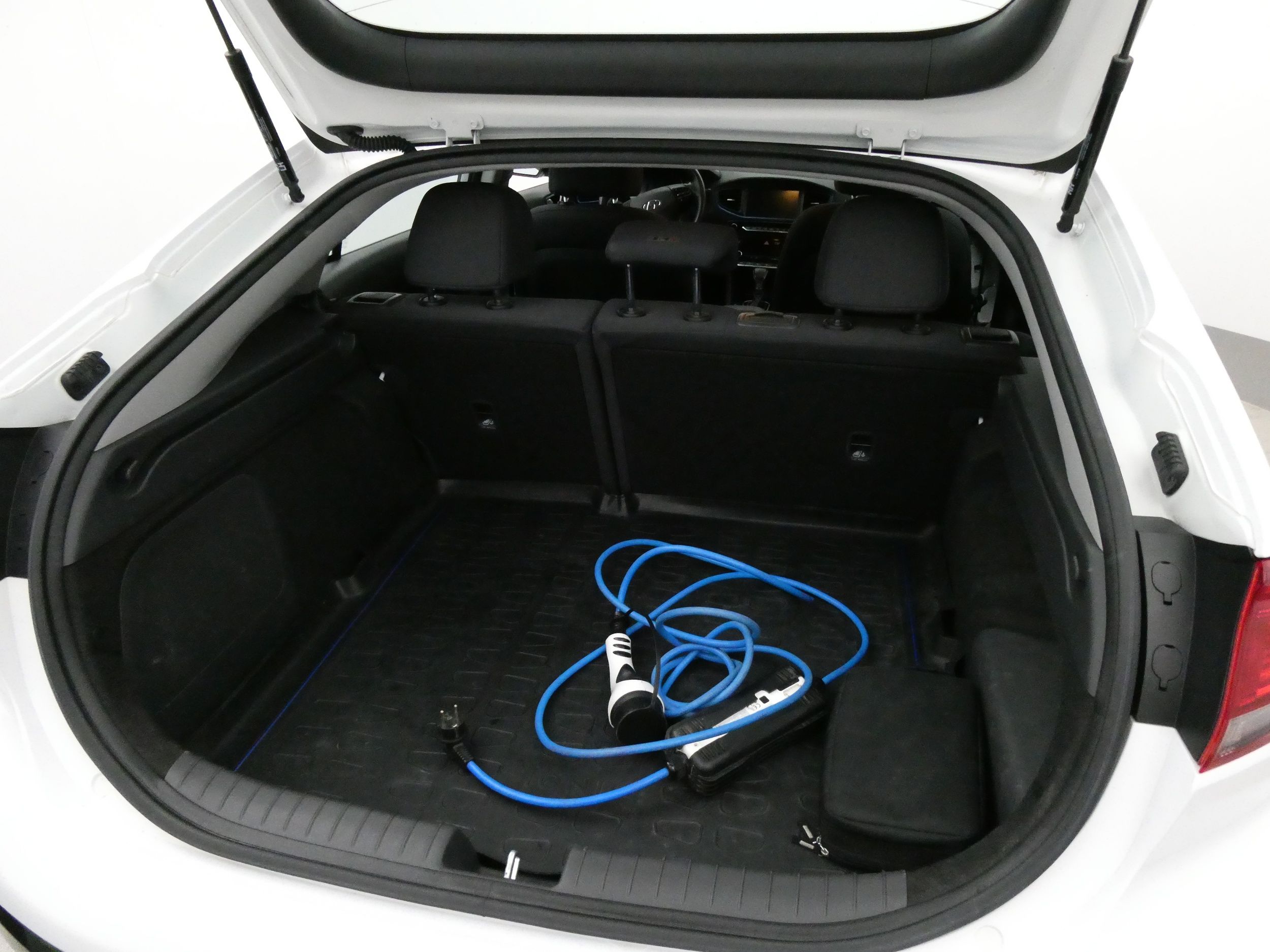 Hyundai Ioniq Plug-In 2017