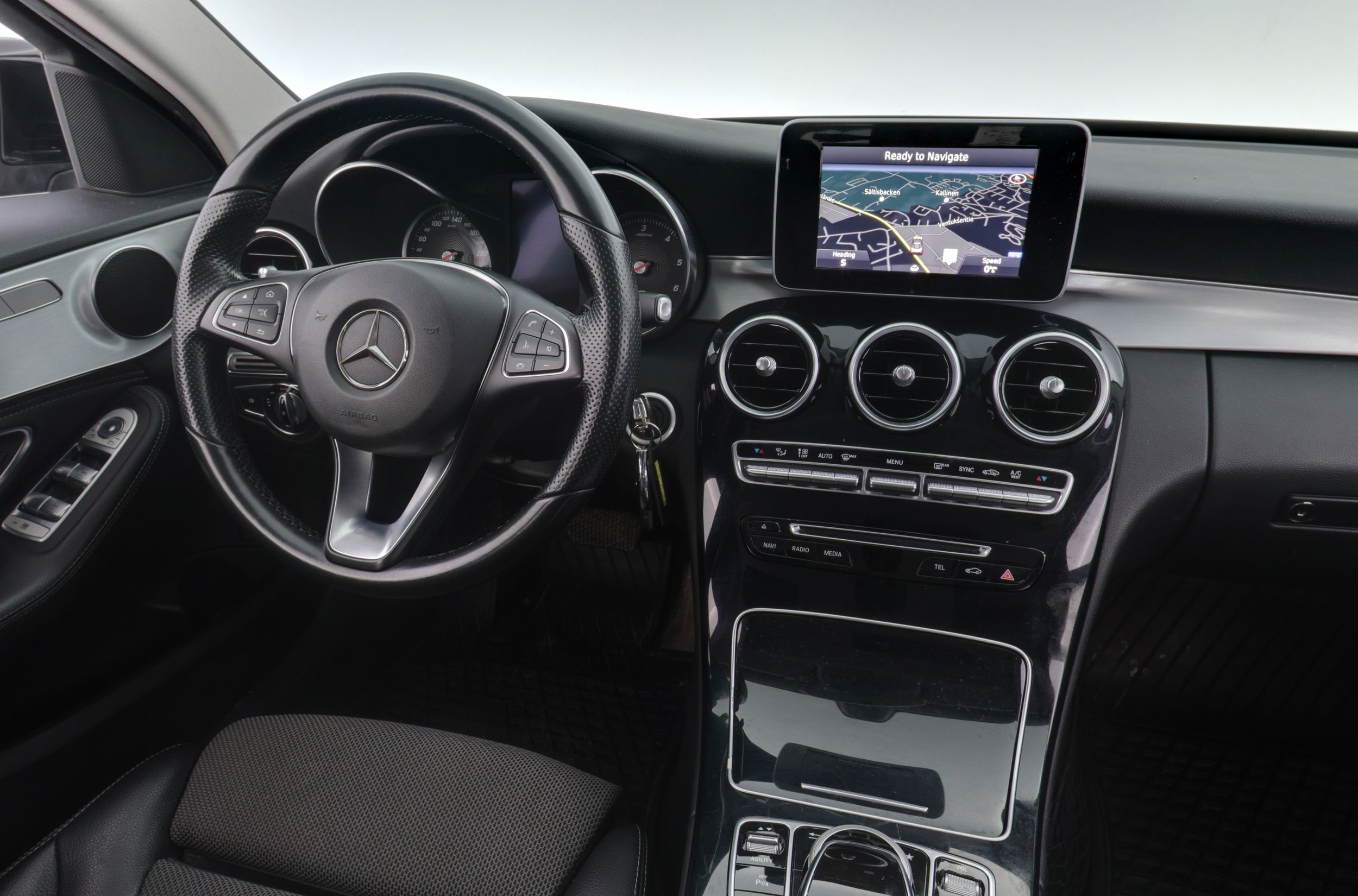 Mercedes-Benz C 2015