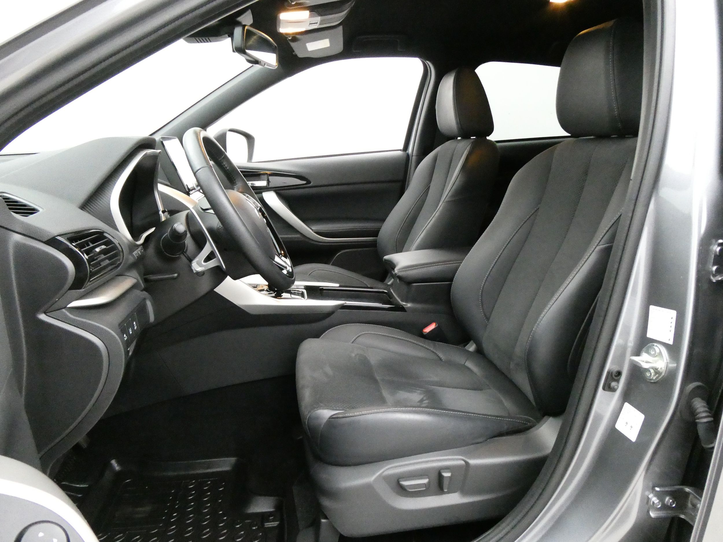 Mitsubishi Eclipse Cross 2022