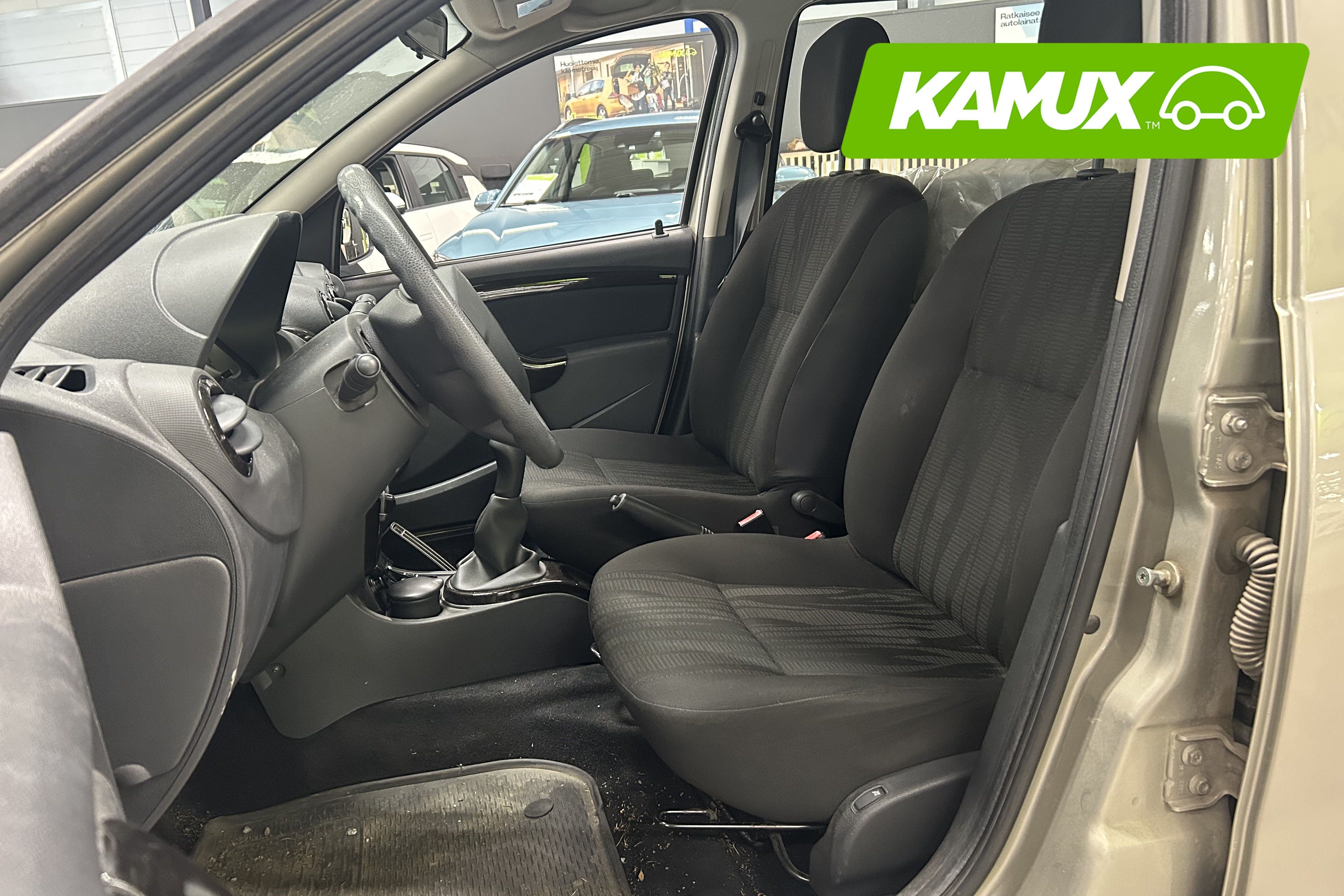 Dacia Duster 2012