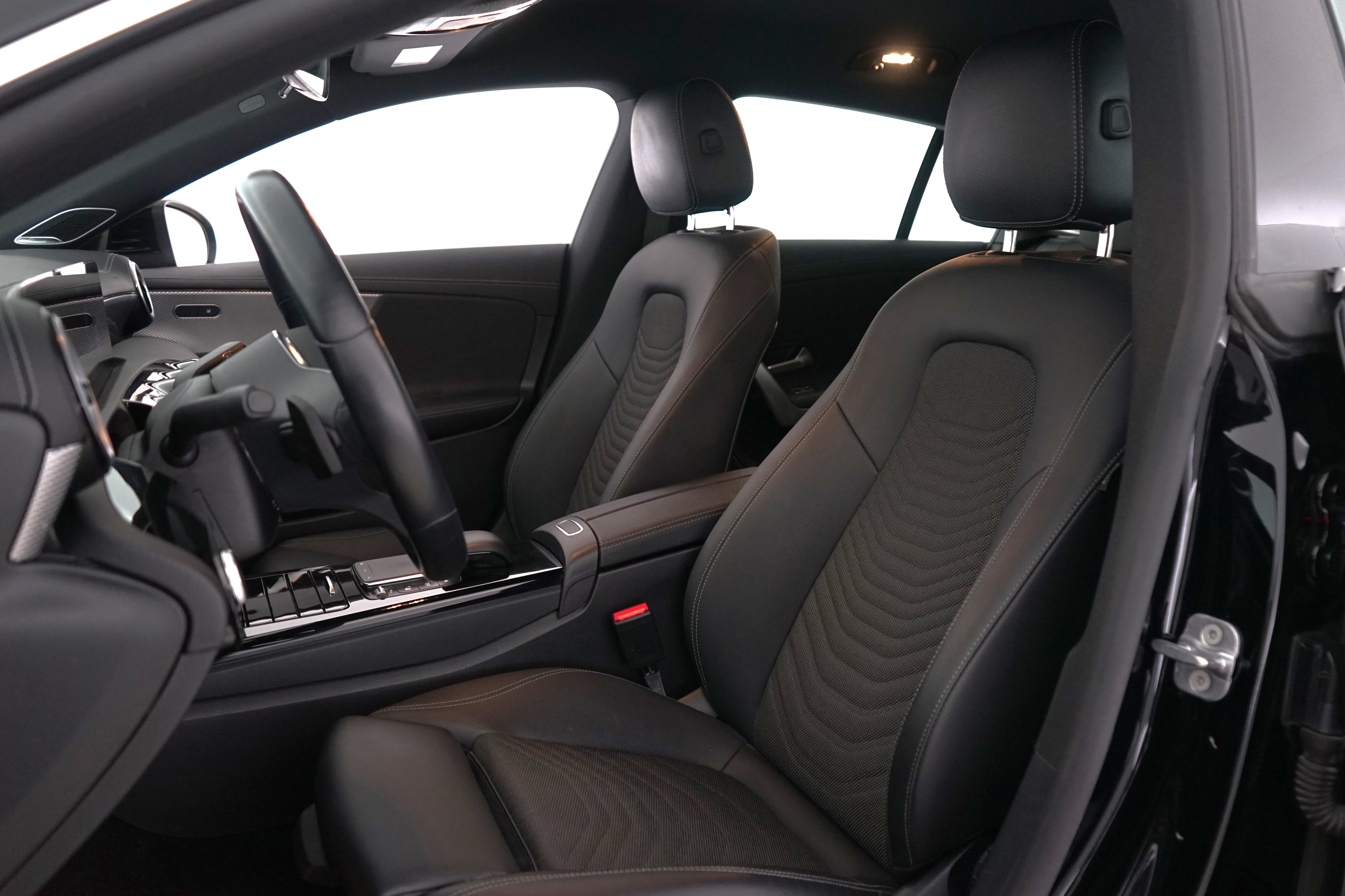 Mercedes-Benz CLA 2023