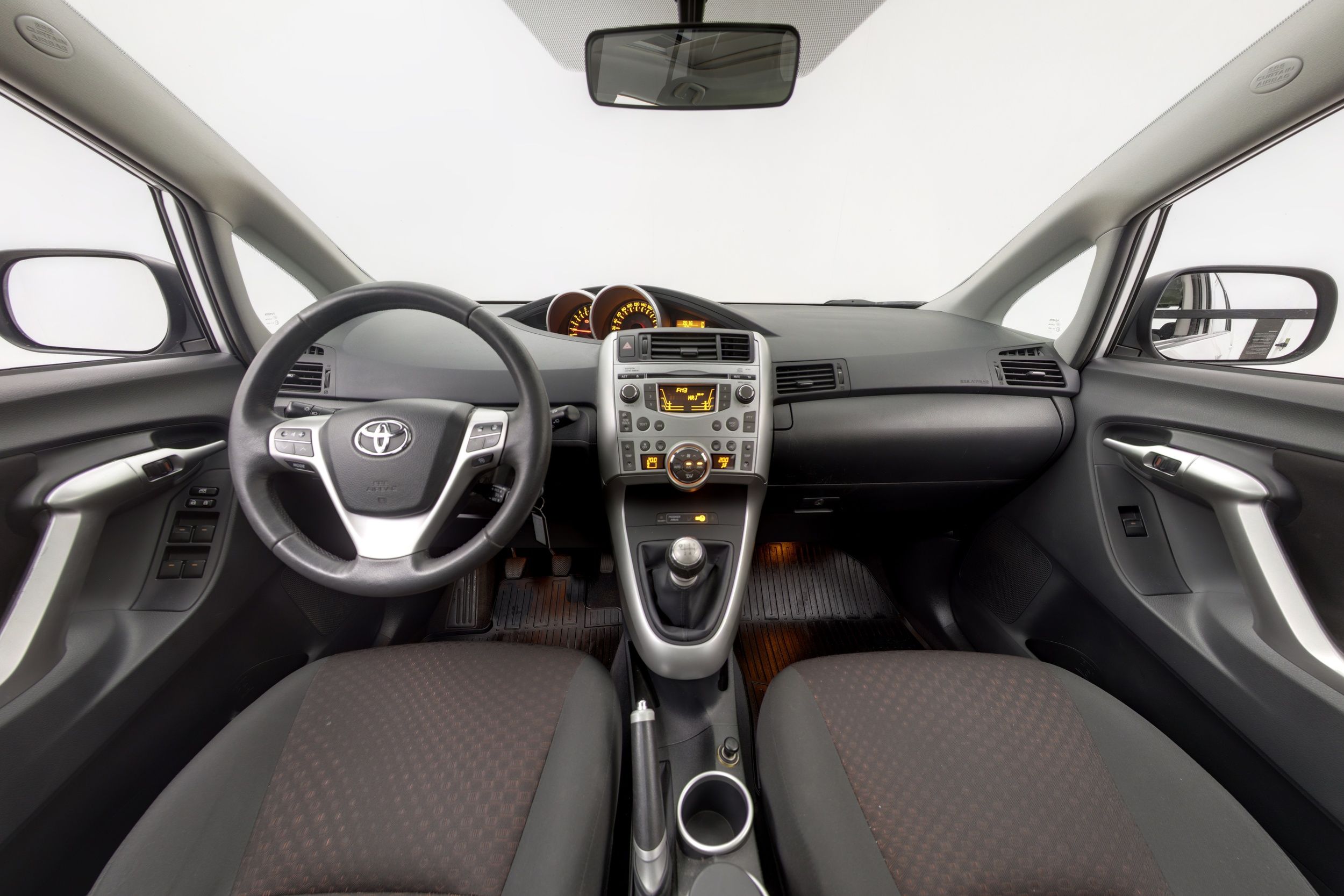 Toyota Verso 2010