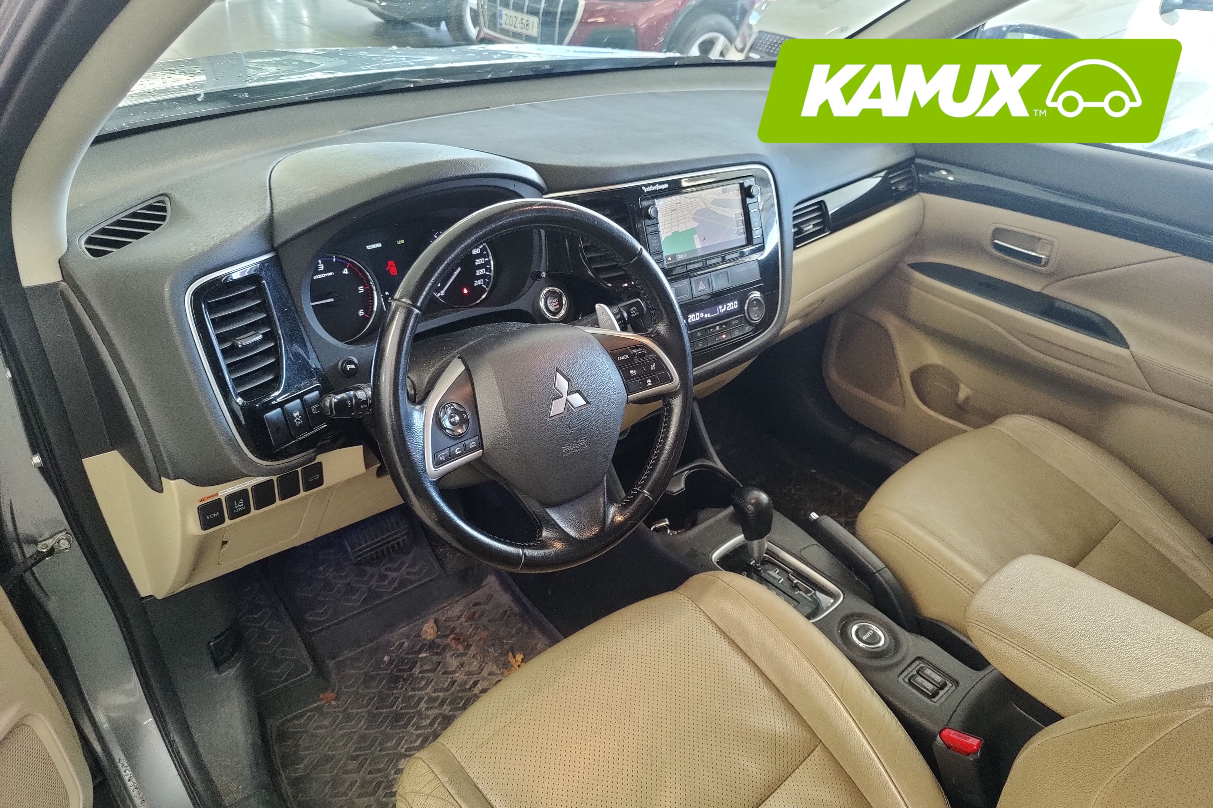 Mitsubishi Outlander 2014