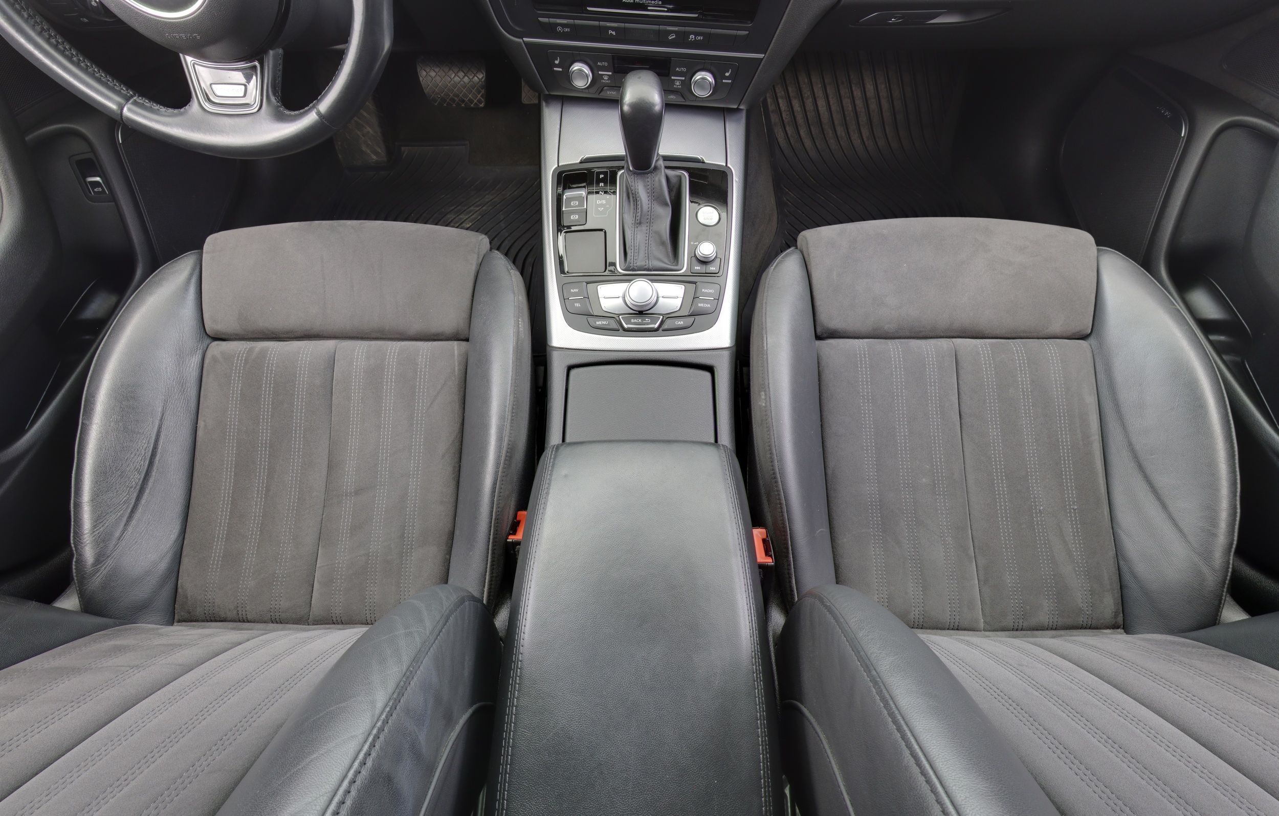 Audi A6 allroad quattro 2015