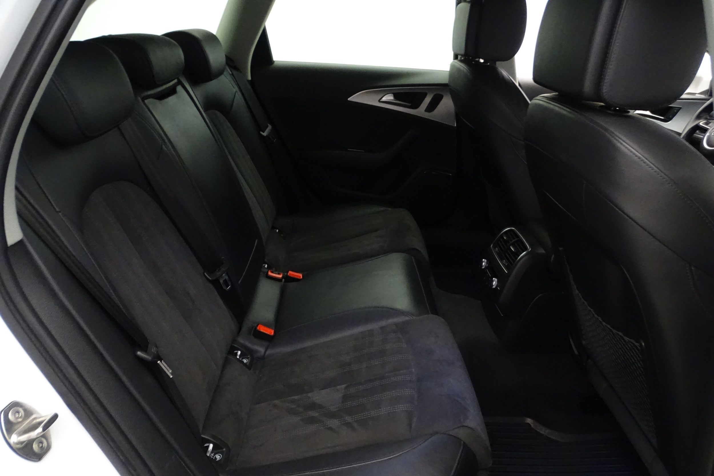 Audi A6 allroad quattro 2015