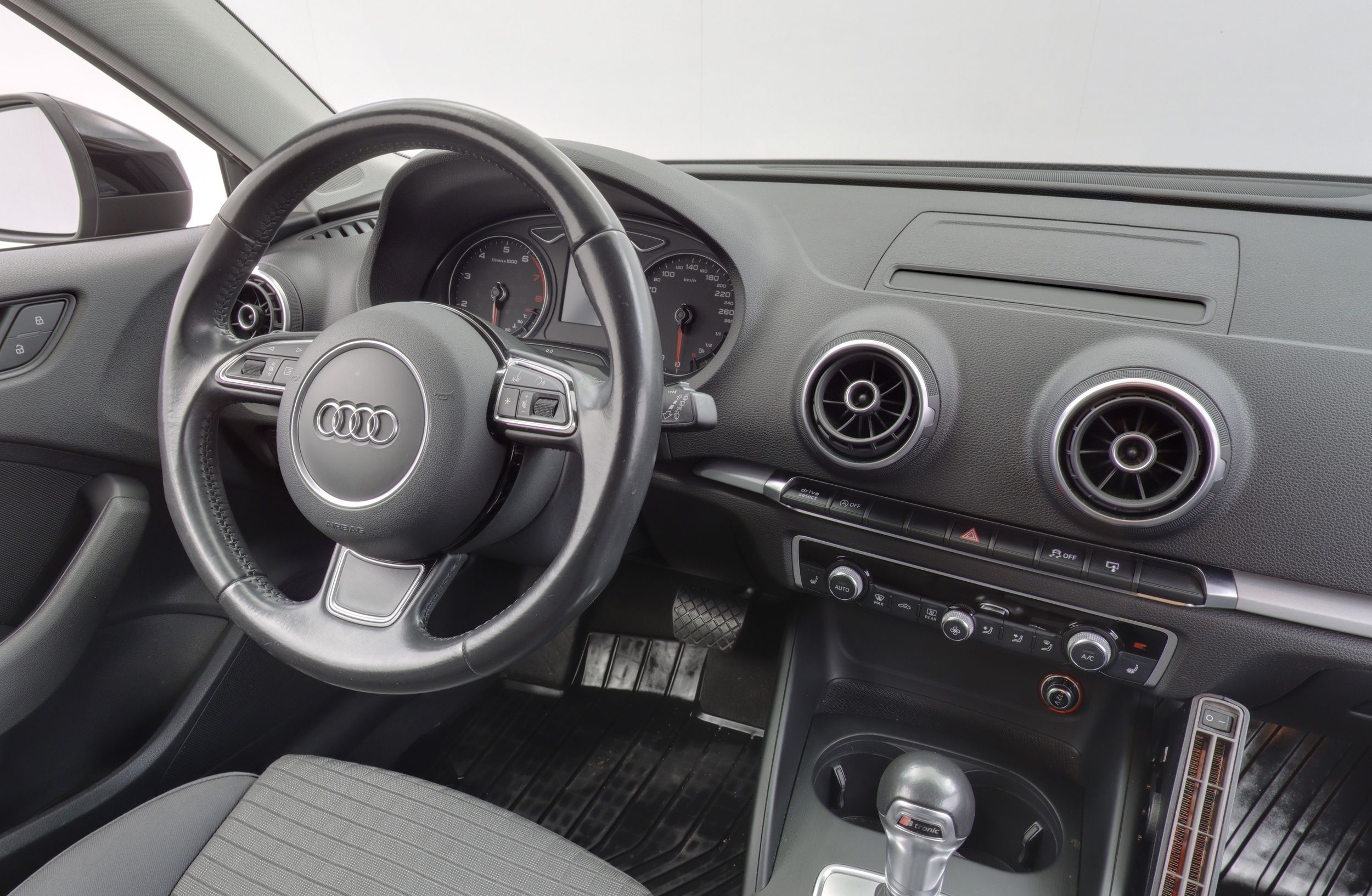 Audi A3 2015