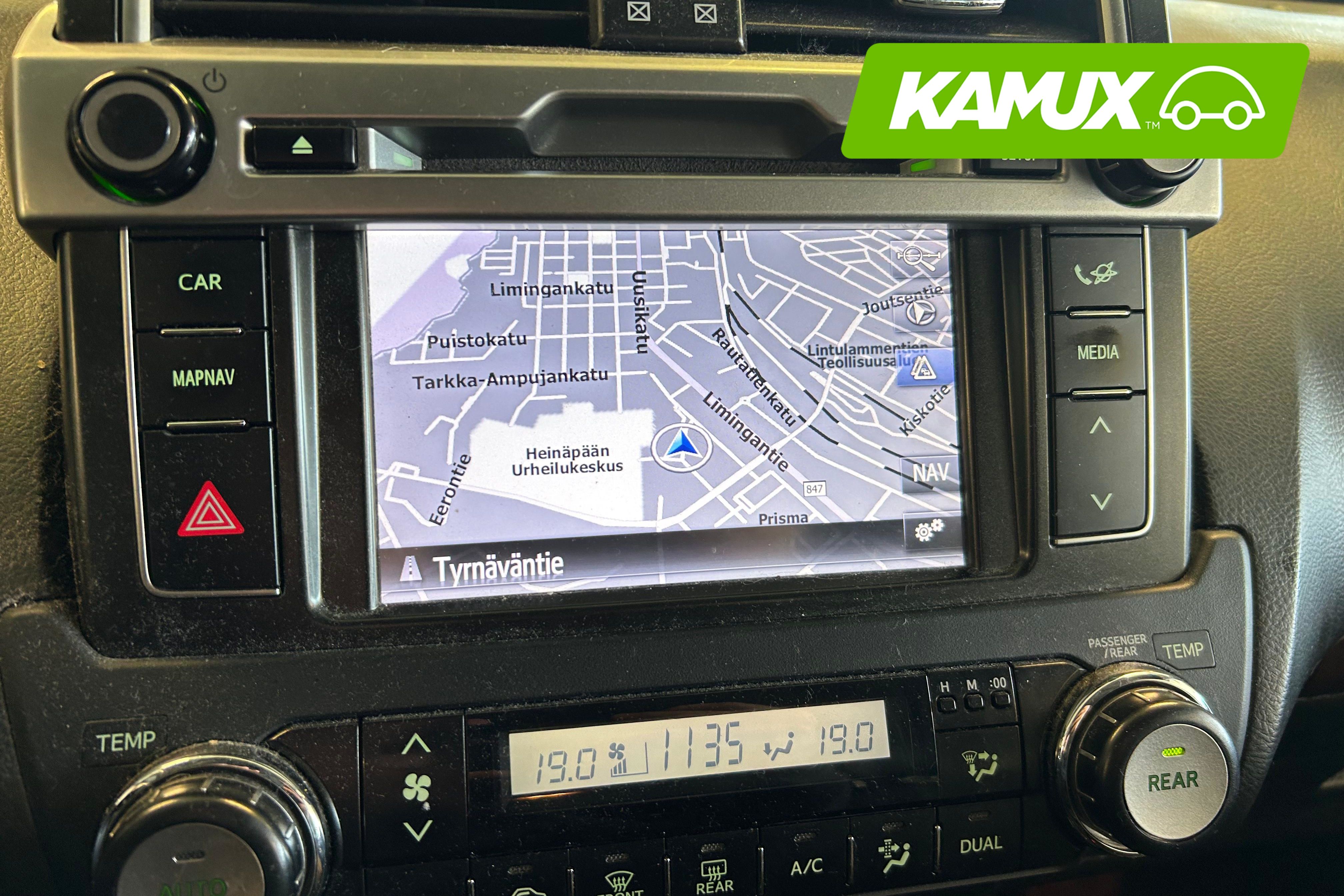 Toyota Land Cruiser 2014