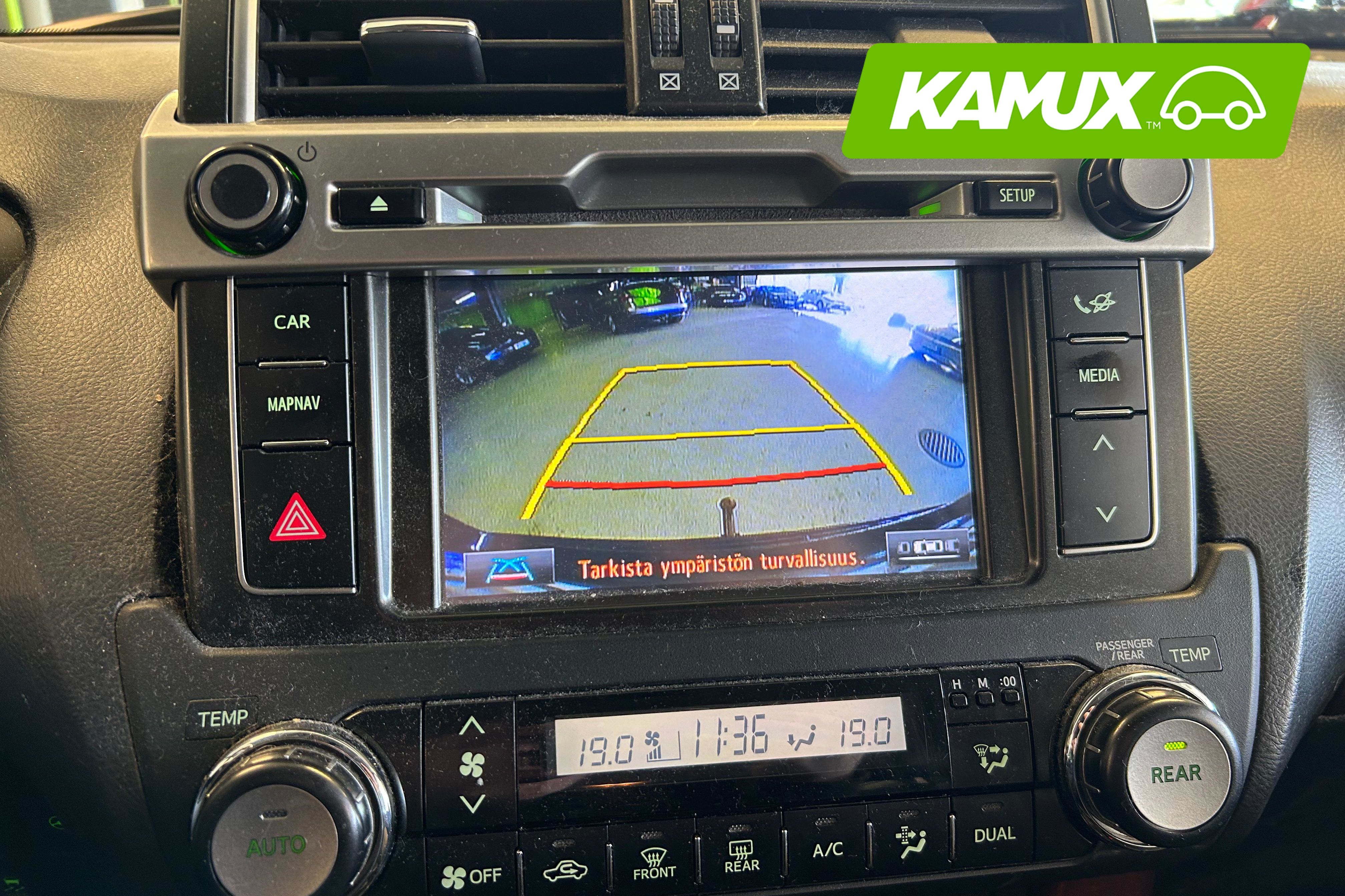 Toyota Land Cruiser 2014