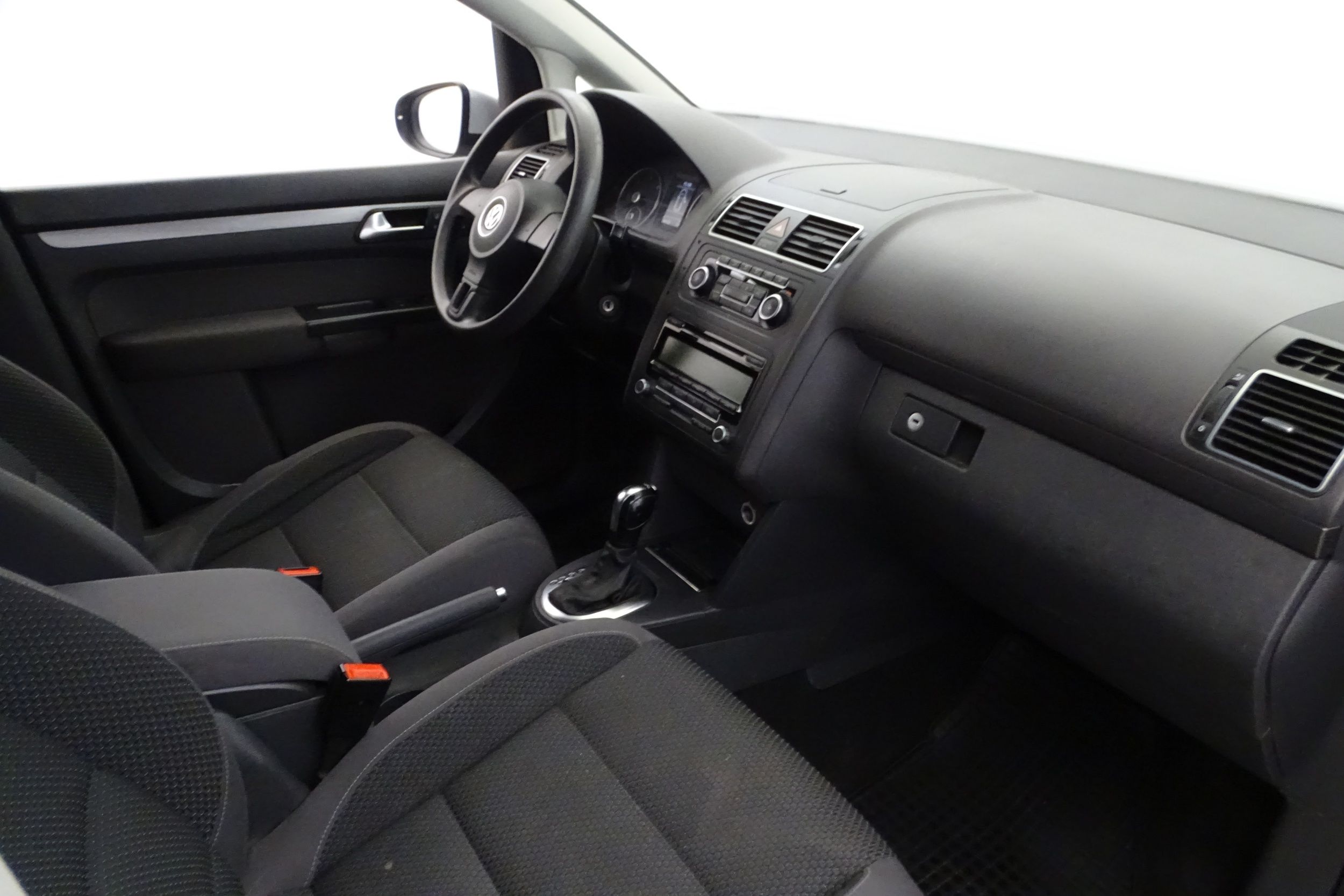 Volkswagen Touran 2011