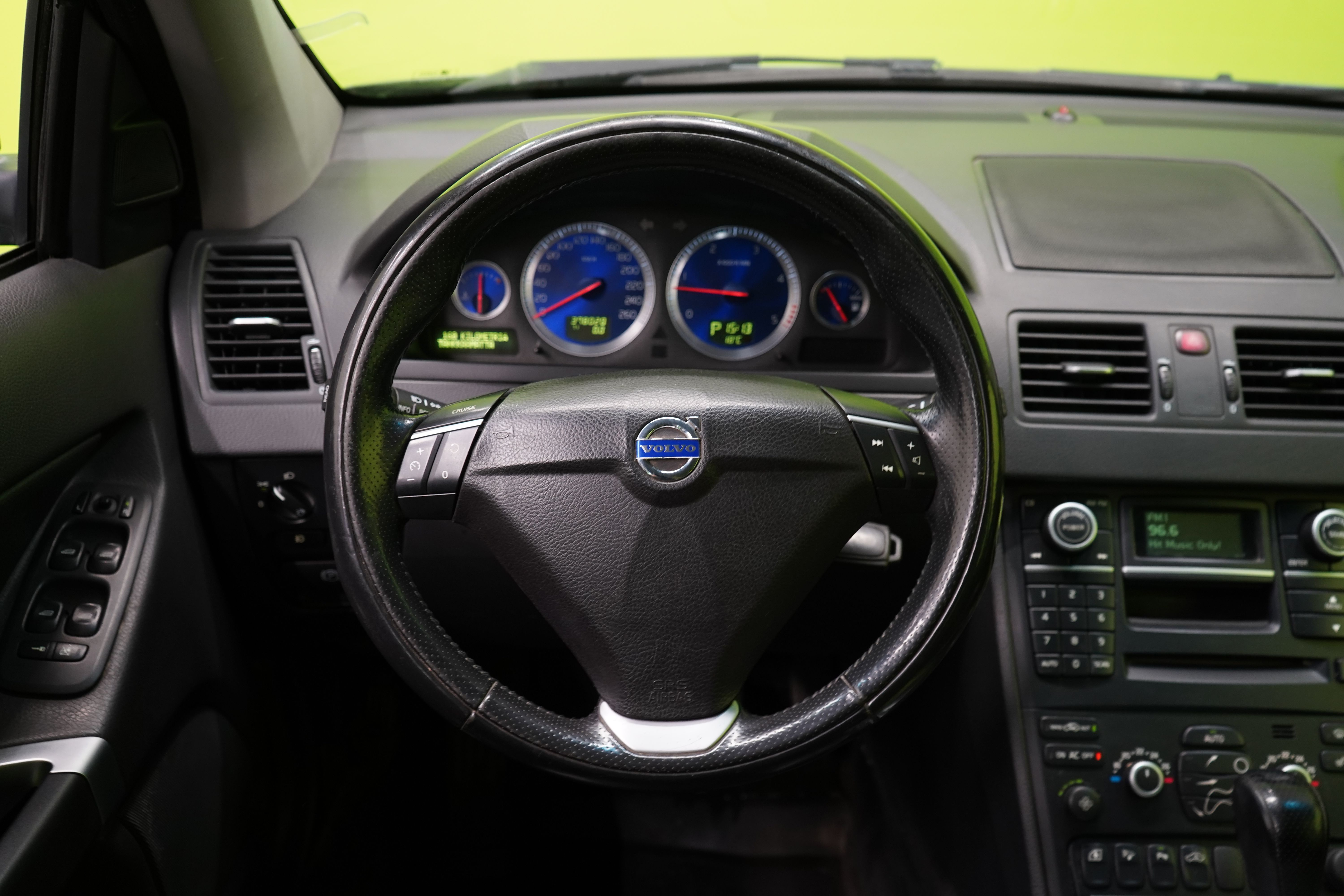 Volvo XC90 2007
