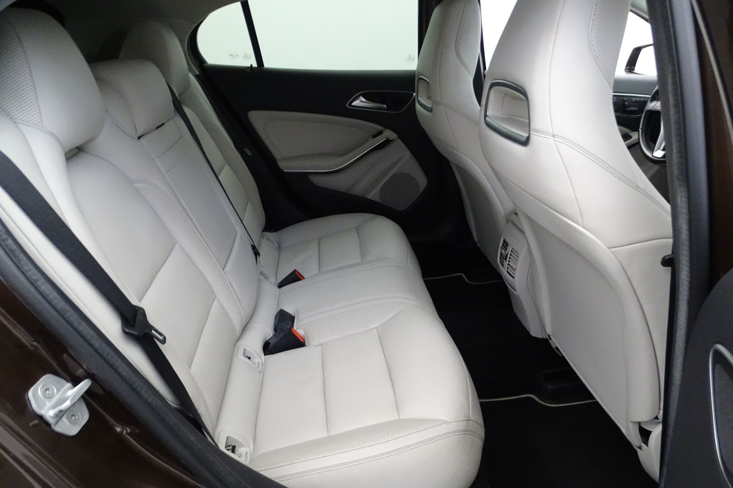 Mercedes-Benz GLA 2014