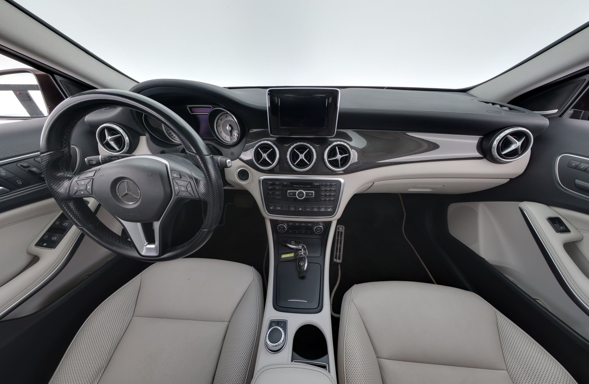 Mercedes-Benz GLA 2014