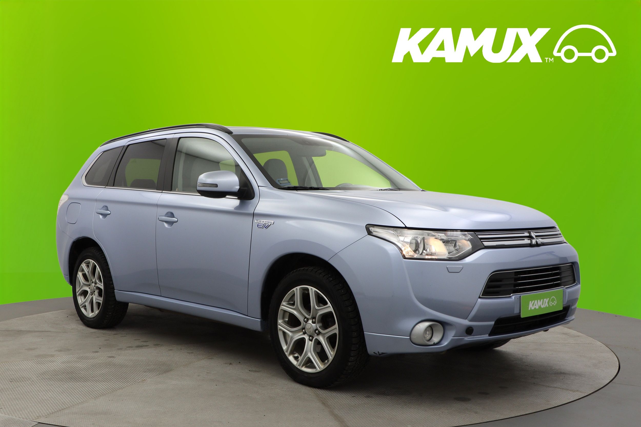 Mitsubishi Outlander PHEV 2014