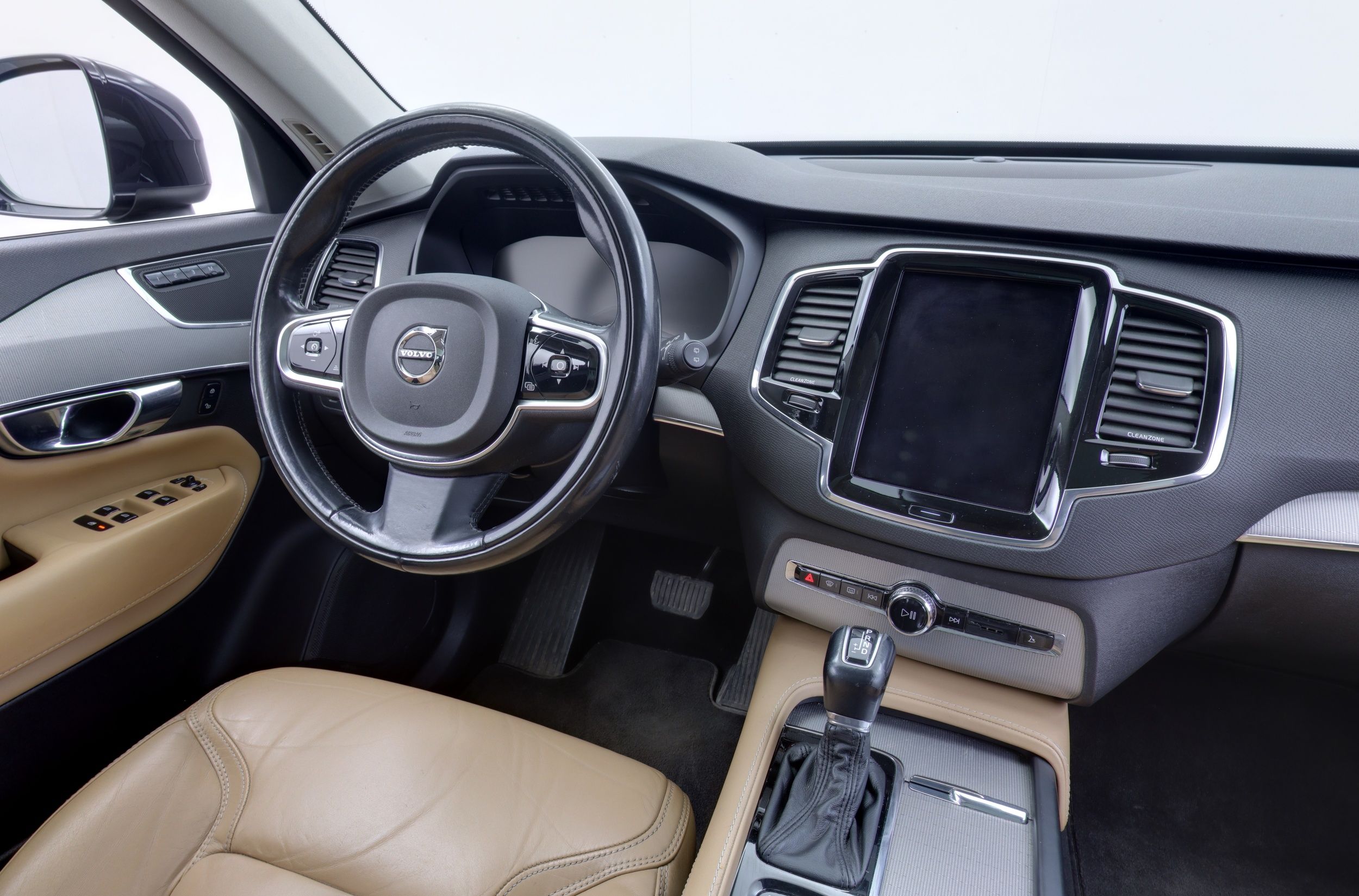 Volvo XC90 2016