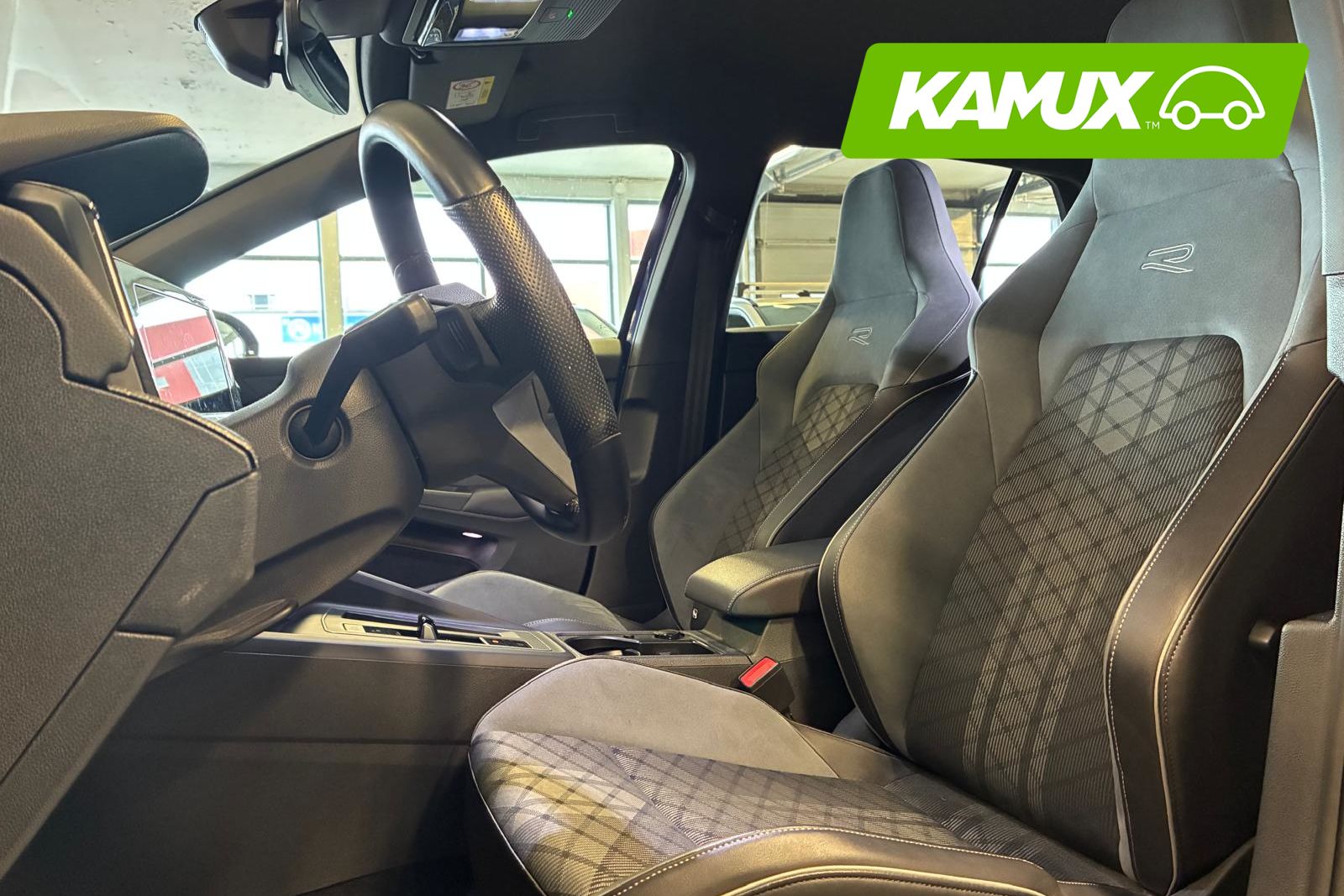 Volkswagen Golf 2021