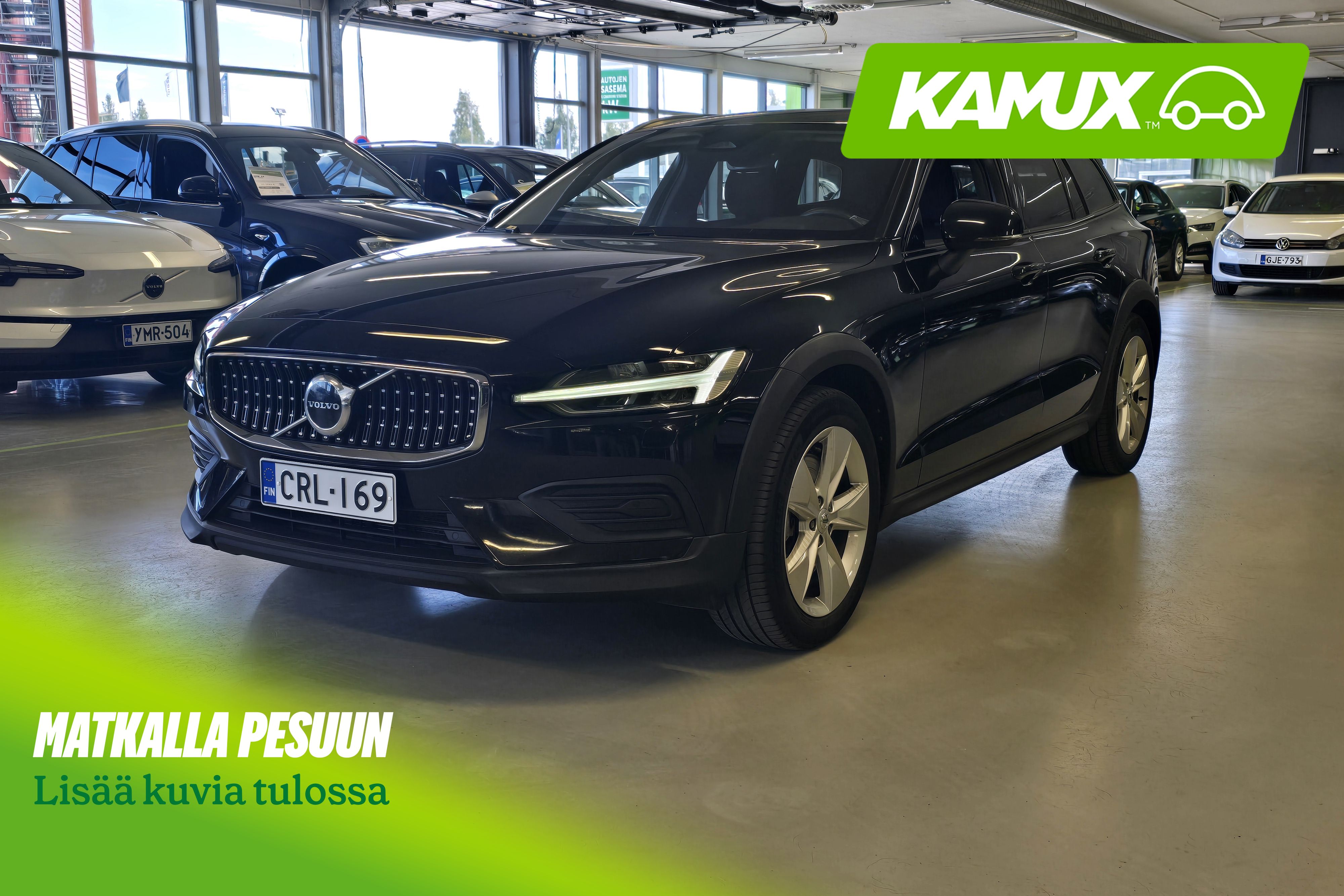 Volvo V60 Cross Country 2023