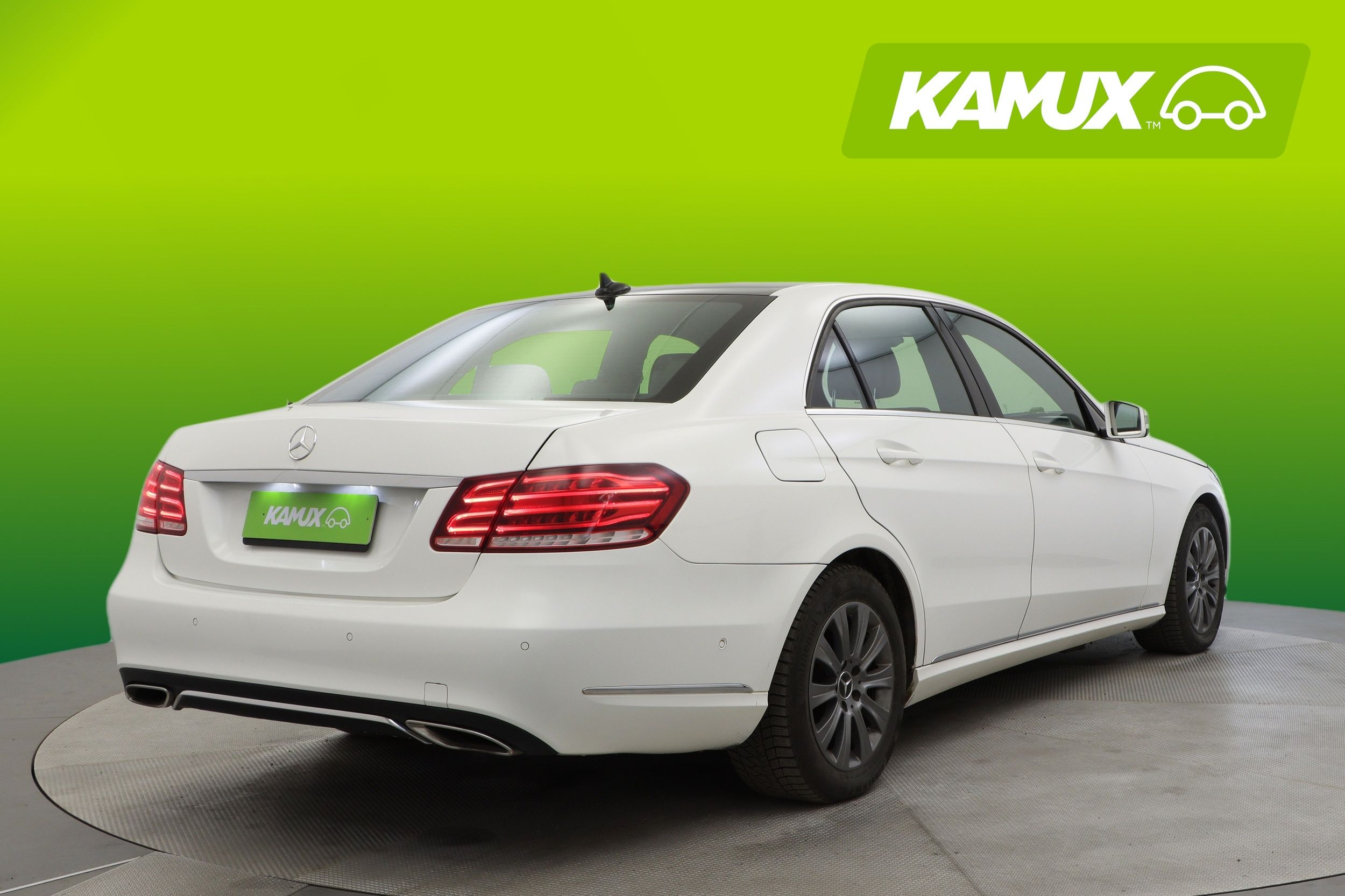 Mercedes-Benz E 2015