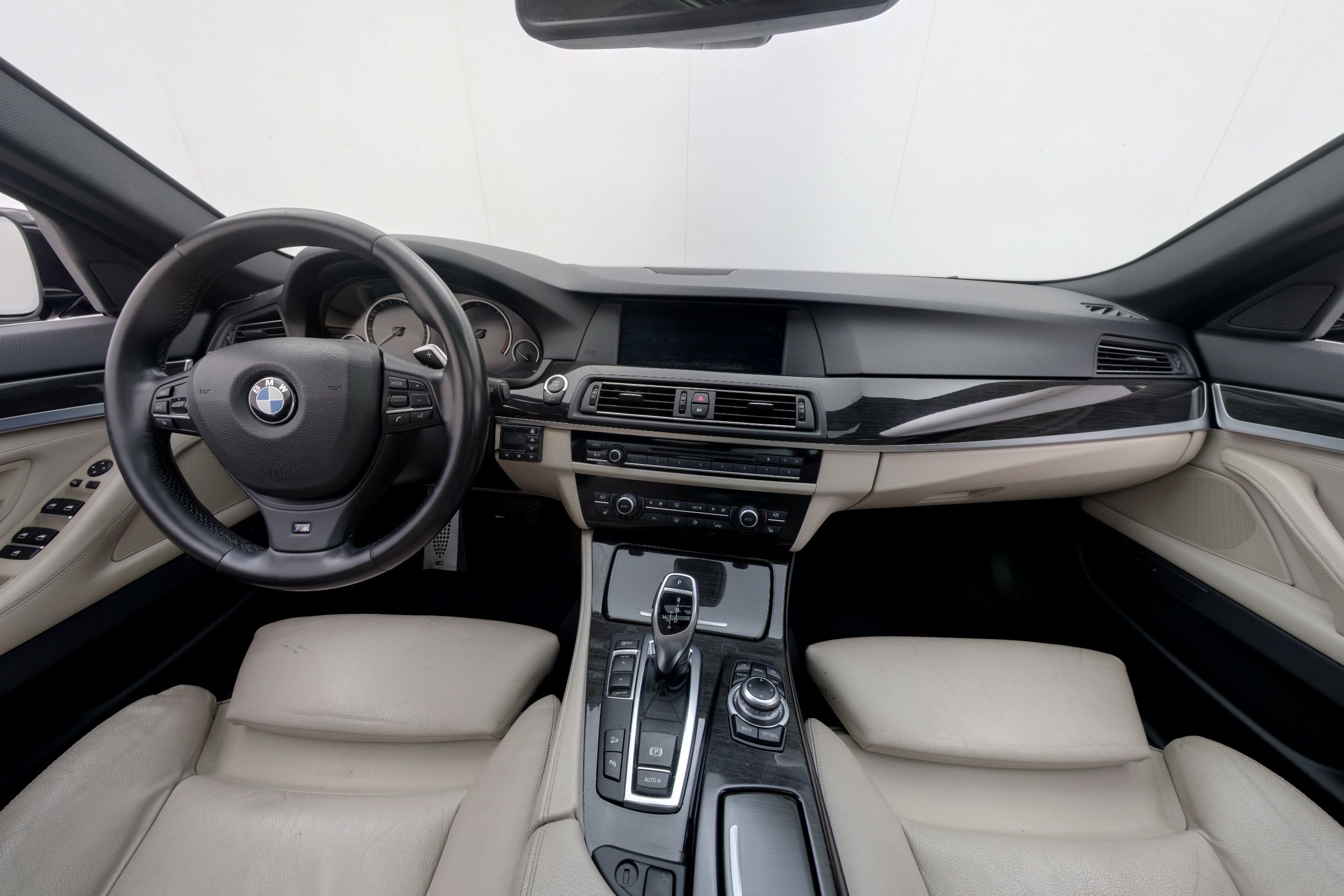 BMW 530 2012