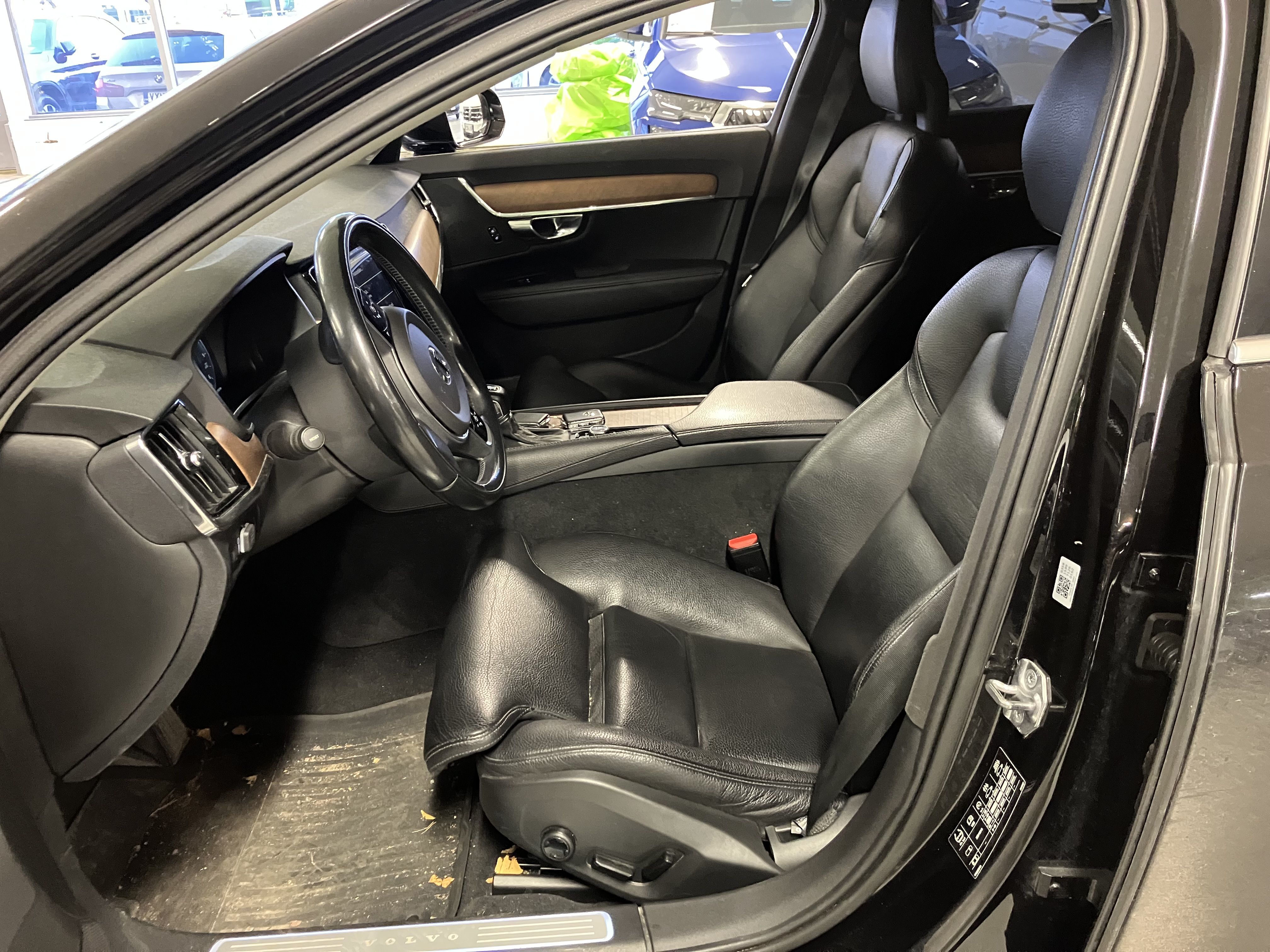 Volvo V90 2017