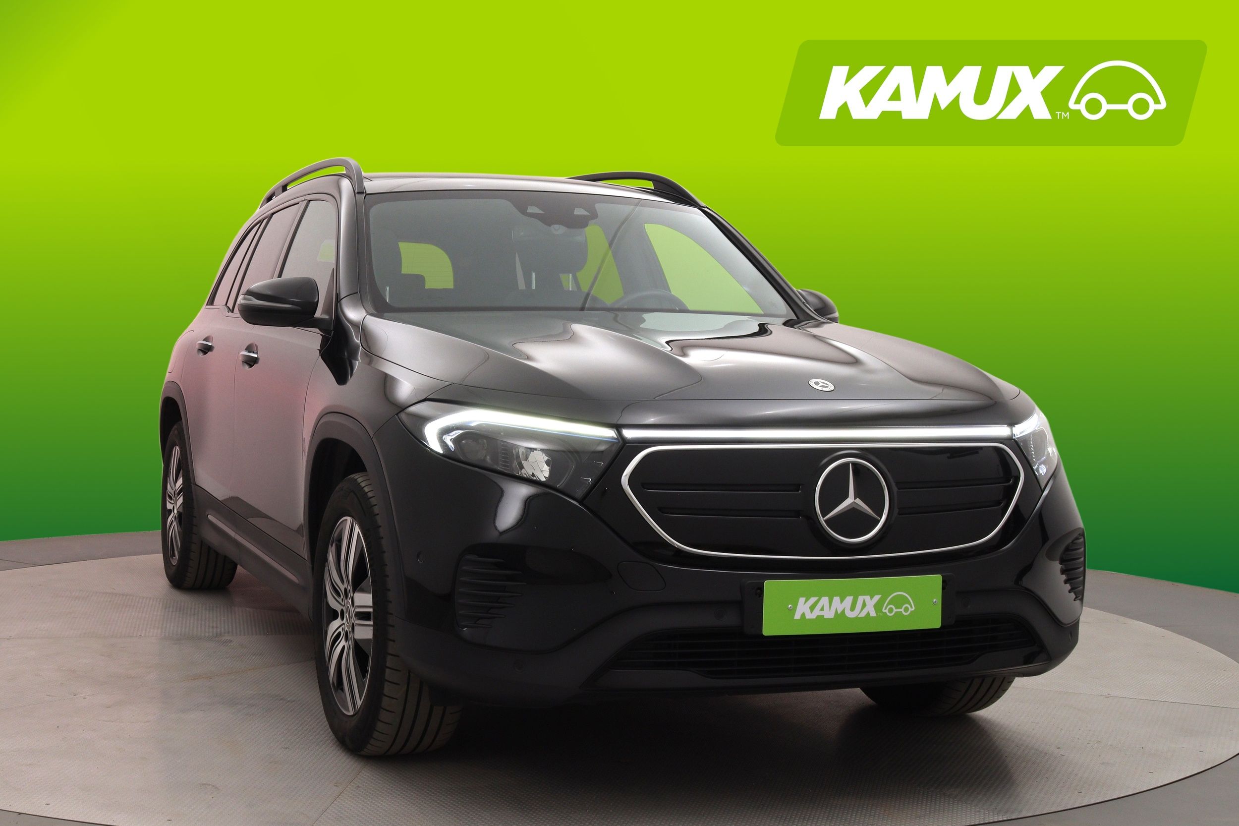 Mercedes-Benz EQB 300 2023