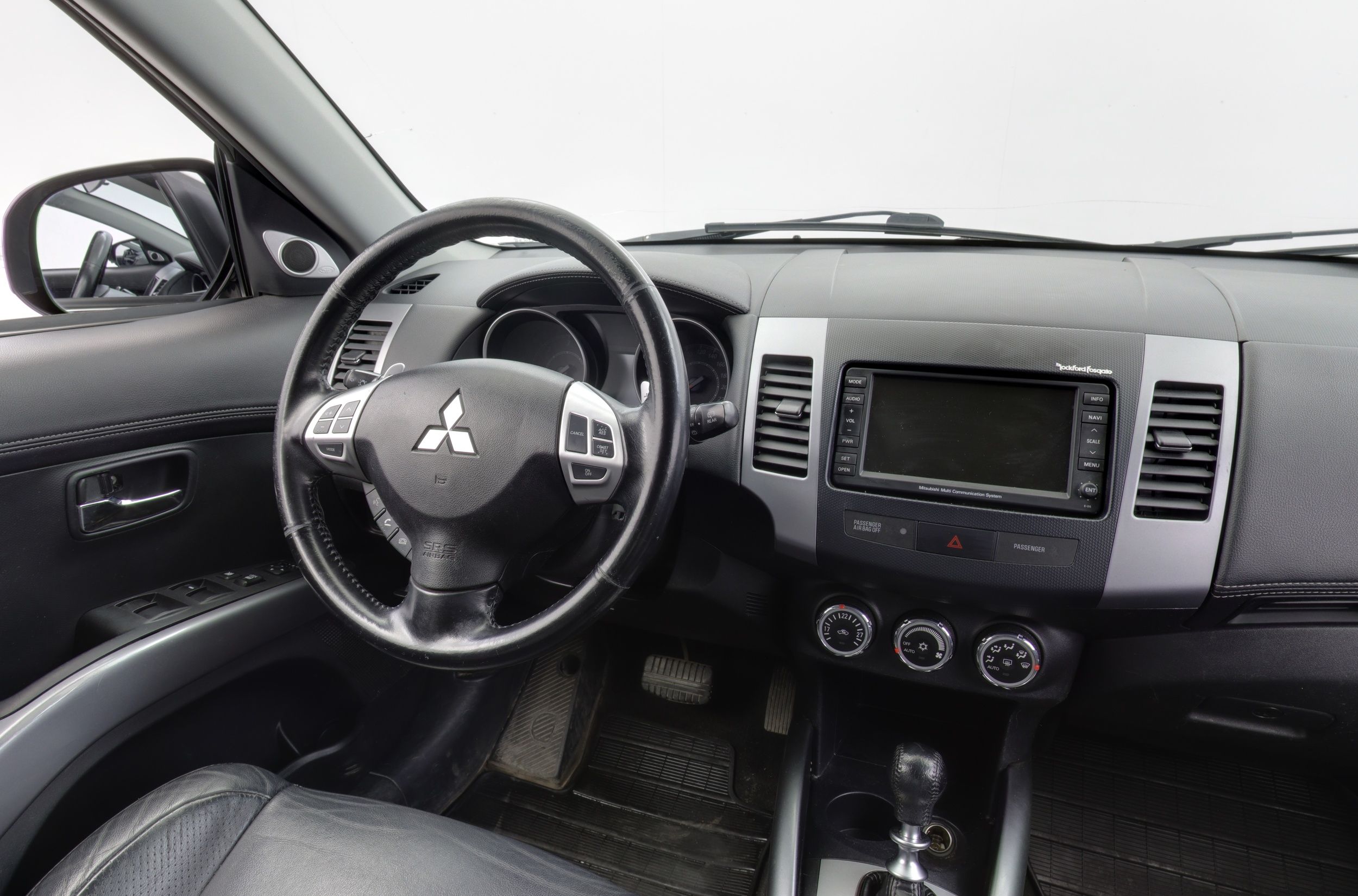 Mitsubishi Outlander 2010