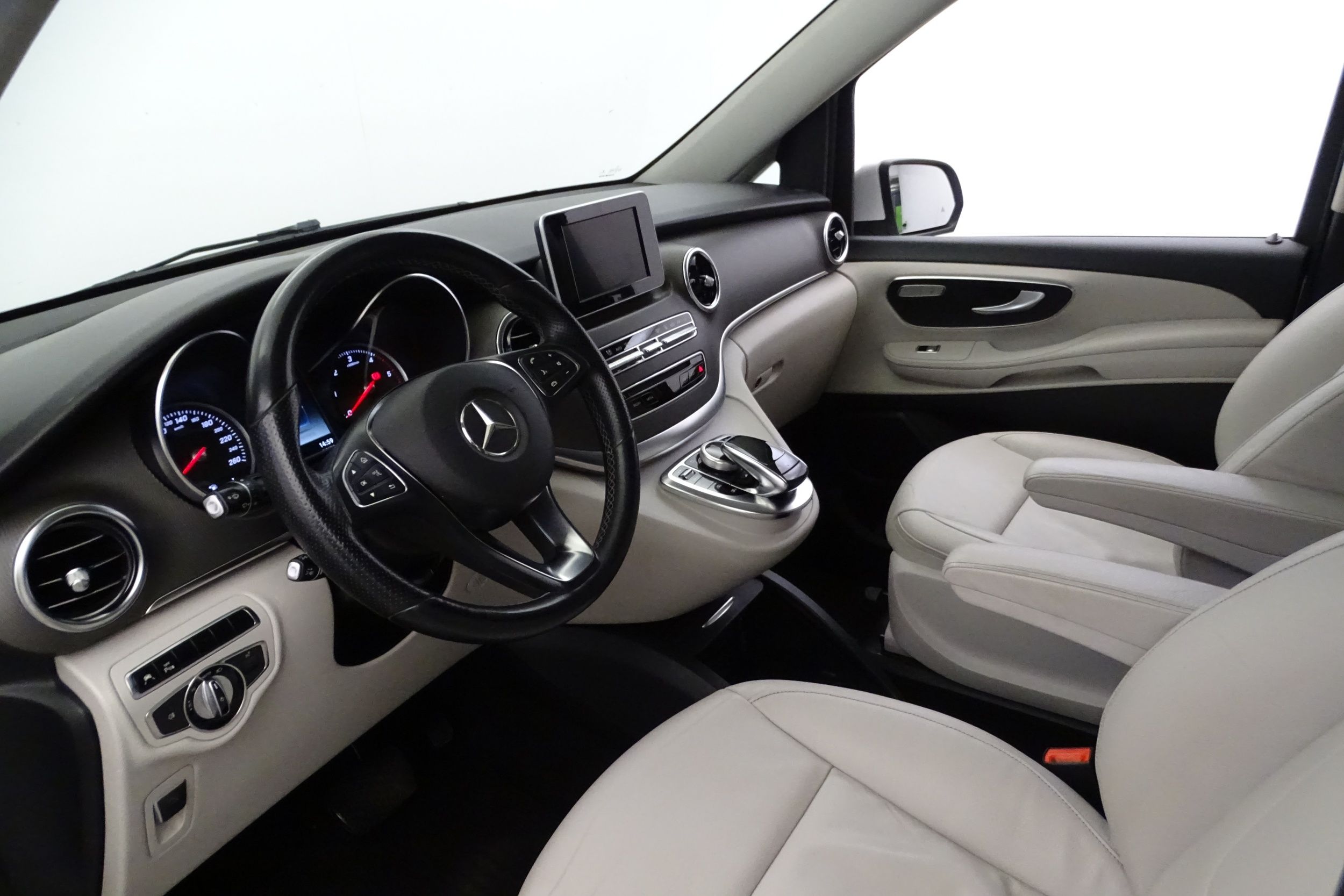 Mercedes-Benz V 2014