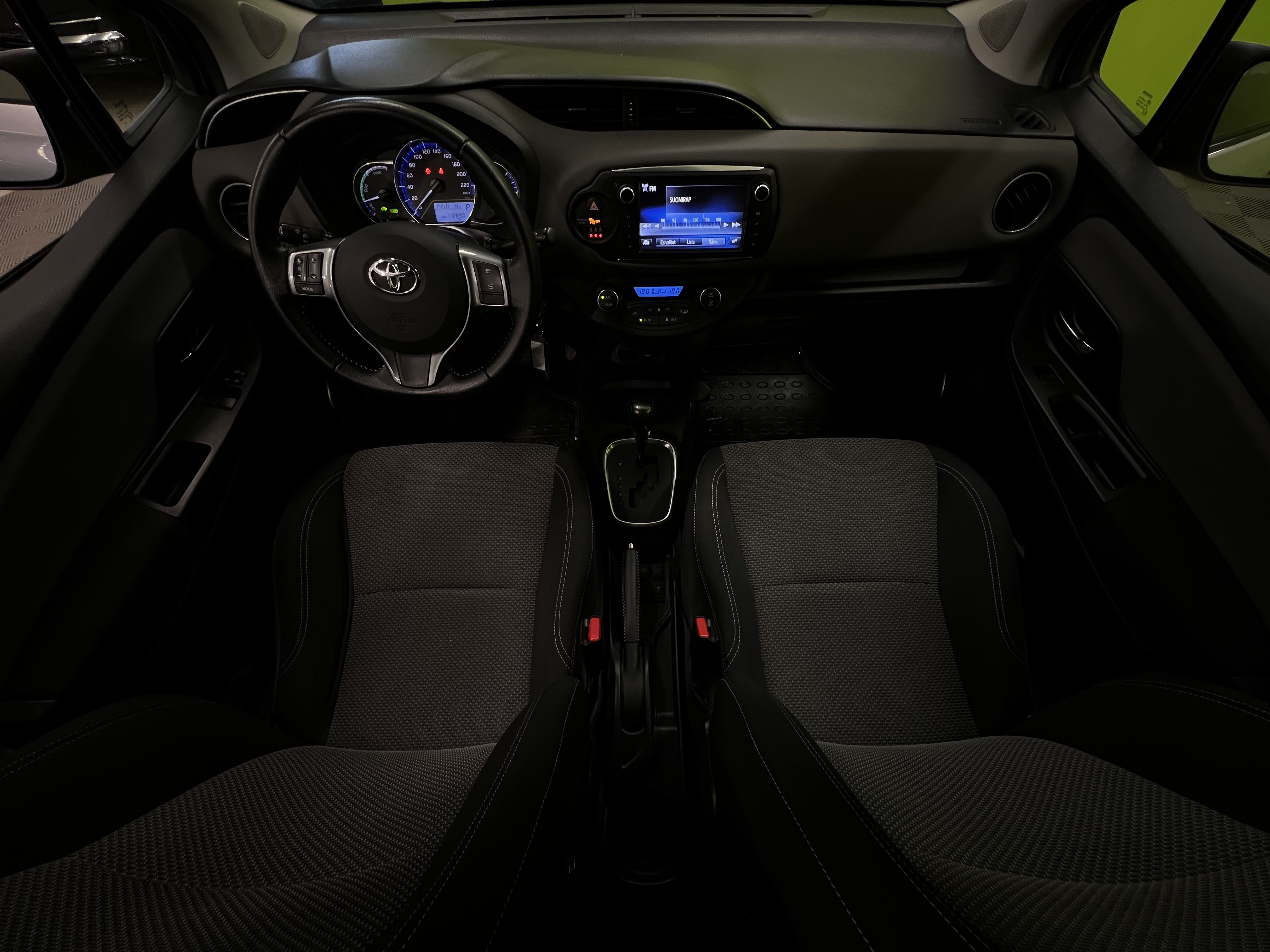 Toyota Yaris 2015