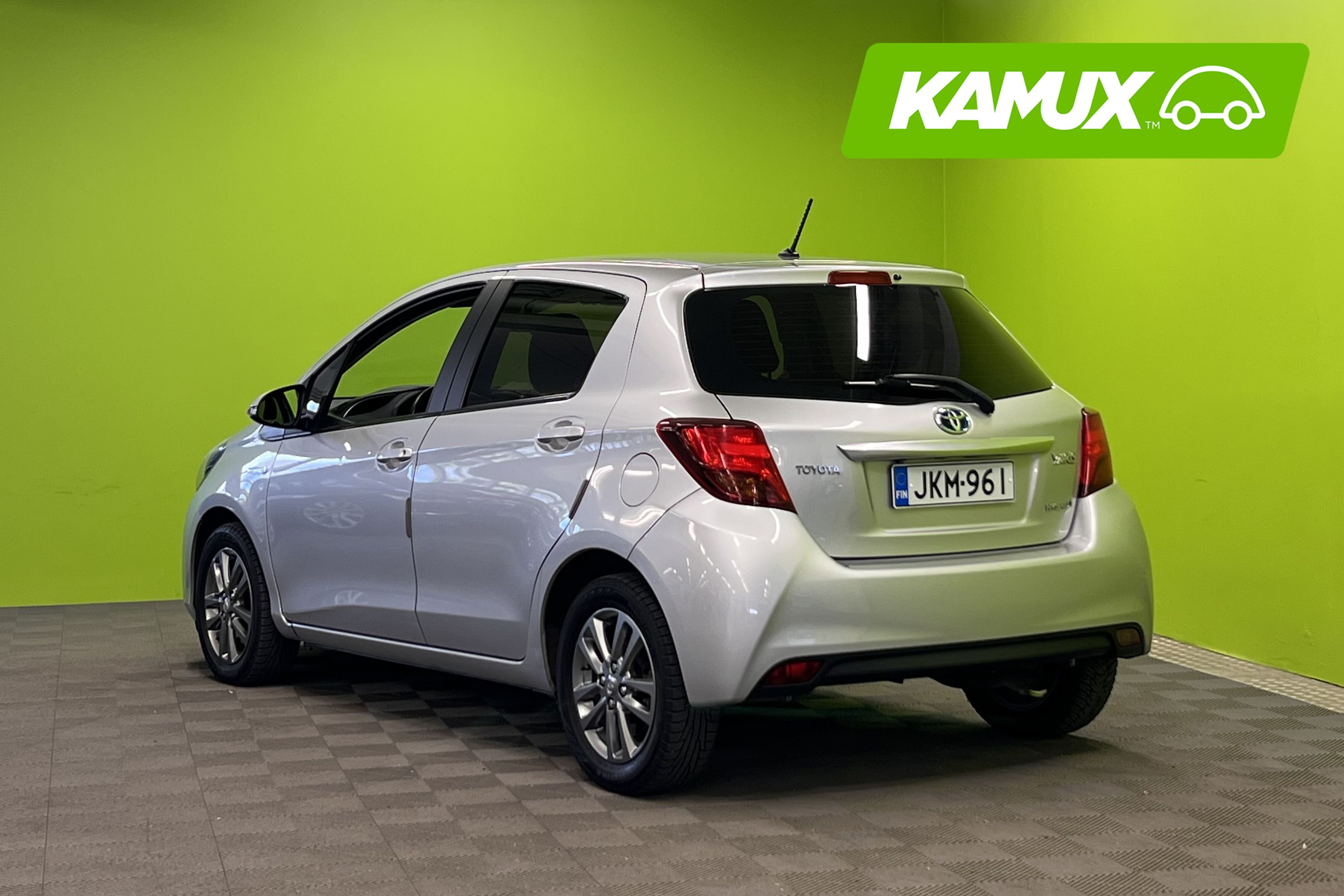 Toyota Yaris 2015
